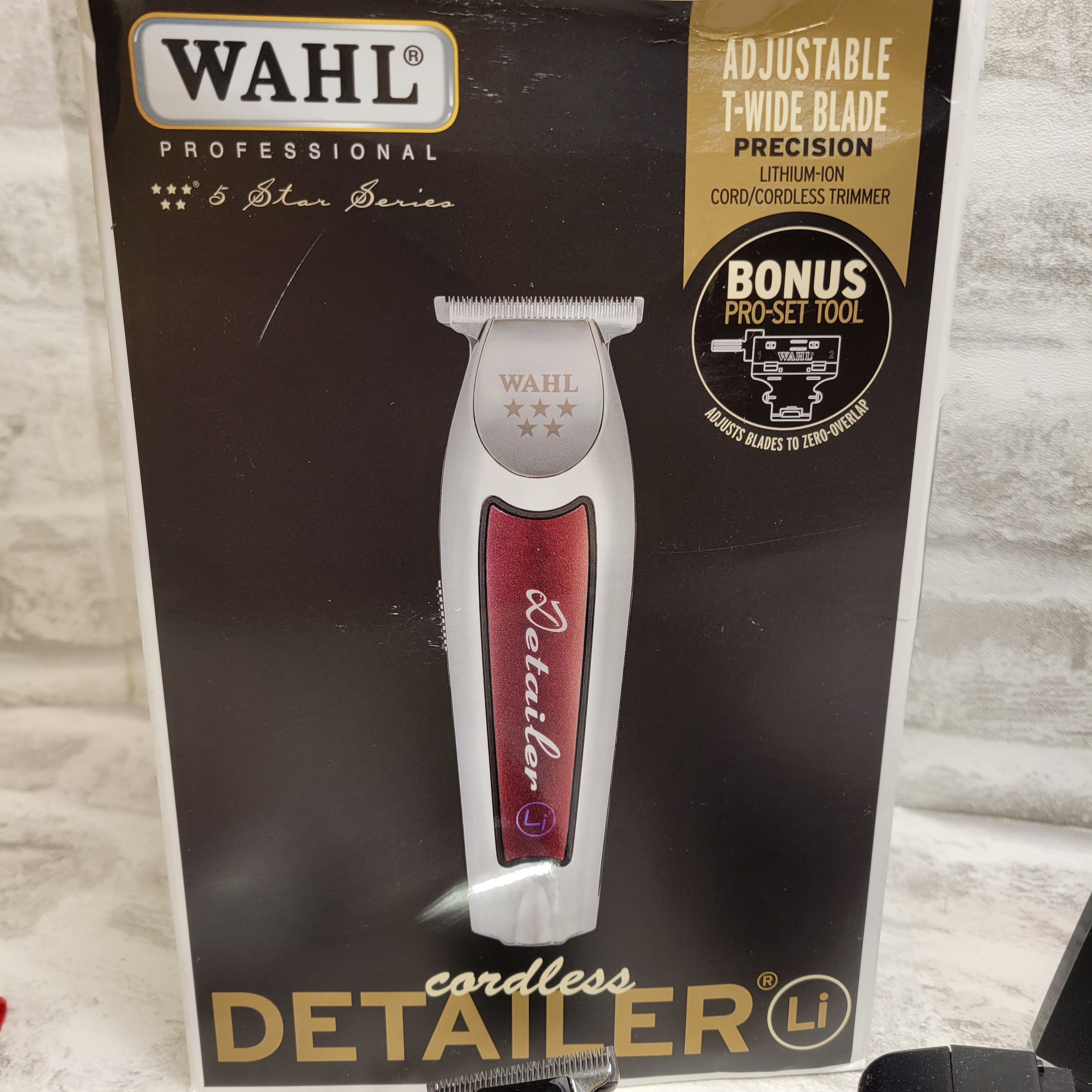 Wahl Professional - Cordless Detailer Li Extremely Close Trimming Model 8171 (7575046815982)