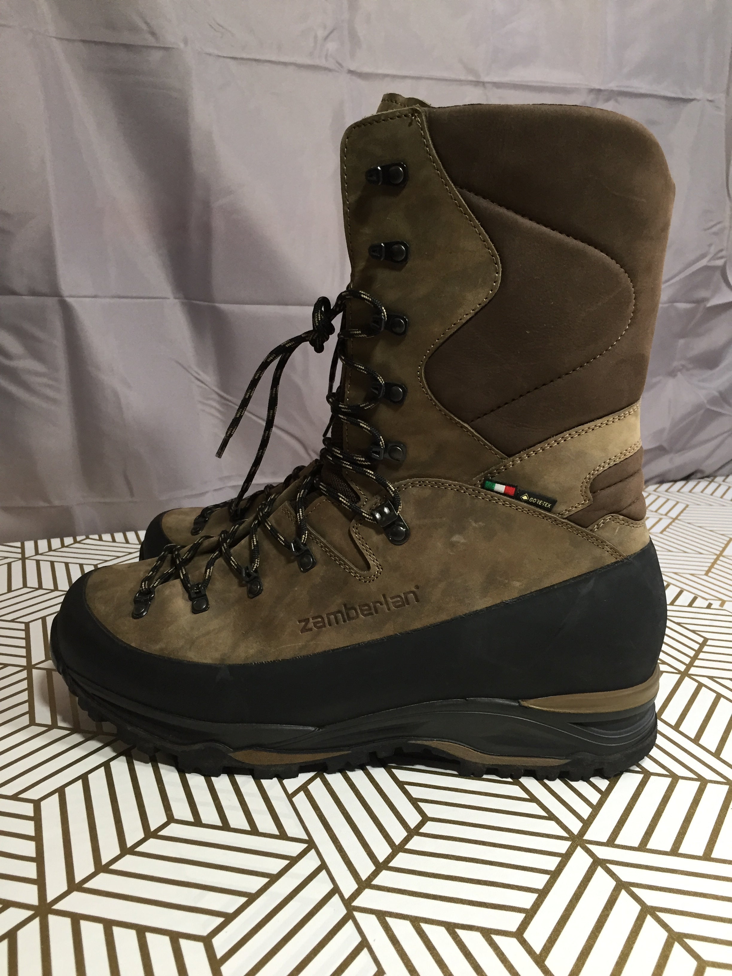 Zamberlan Men's US 14 Italian-Made Hunting/Hiking Boots - NO BOX (8012031688942)