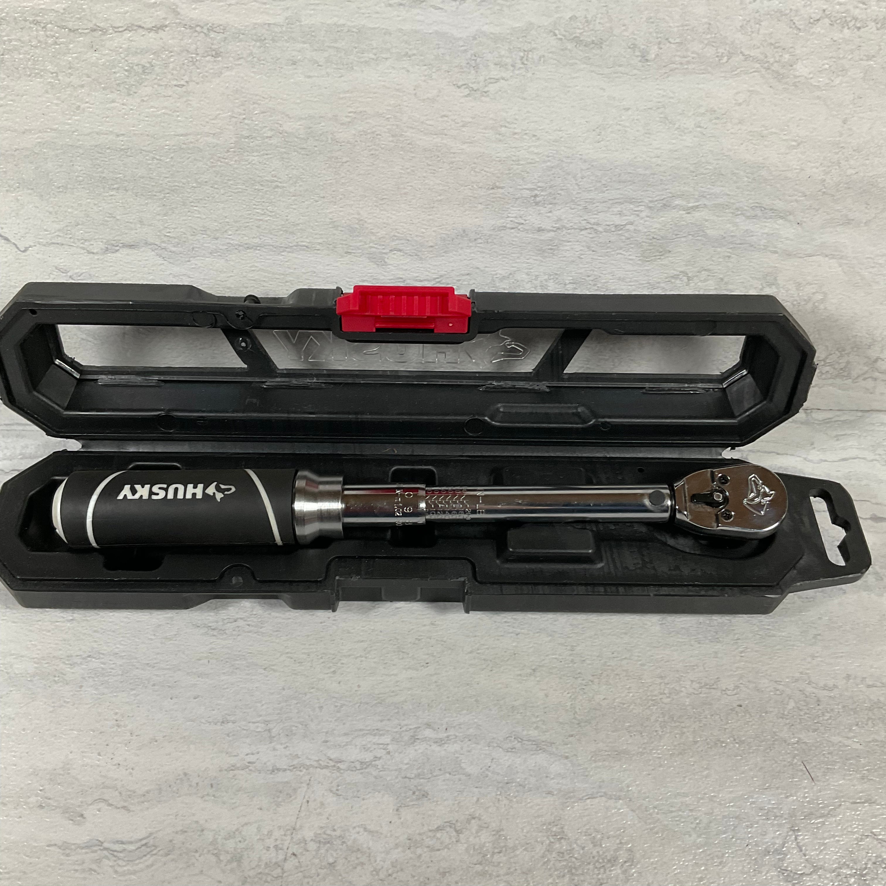 HUSKY Torque Wrench 40200 in lbs 1/4" Drive