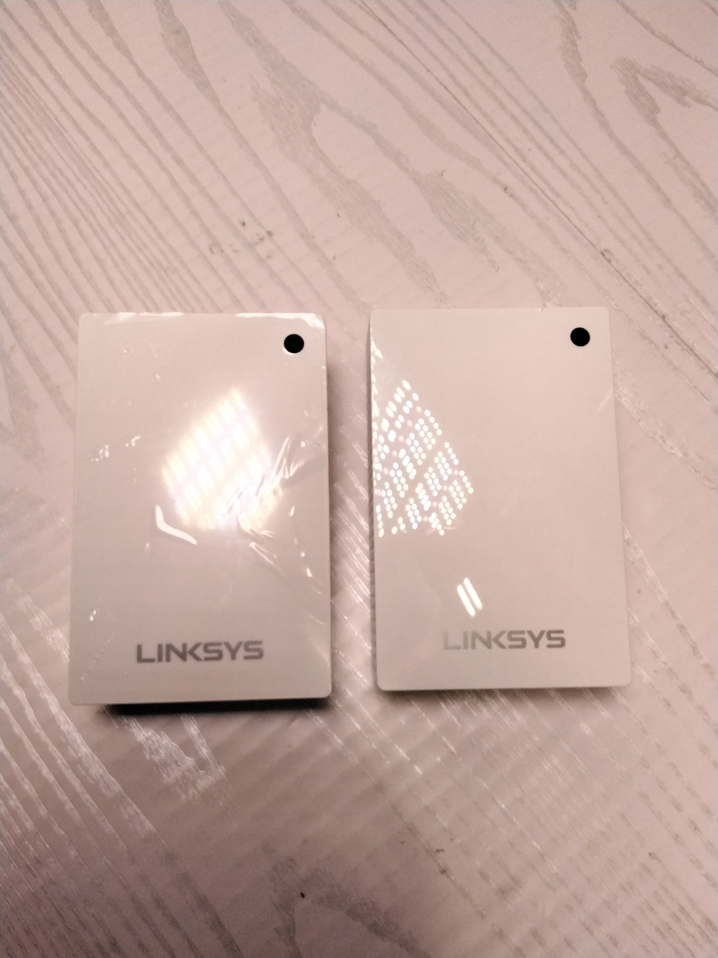 2- Linksys Velop Plug-In Wi-Fi Mesh Extender - WHW01P (7735153819886)