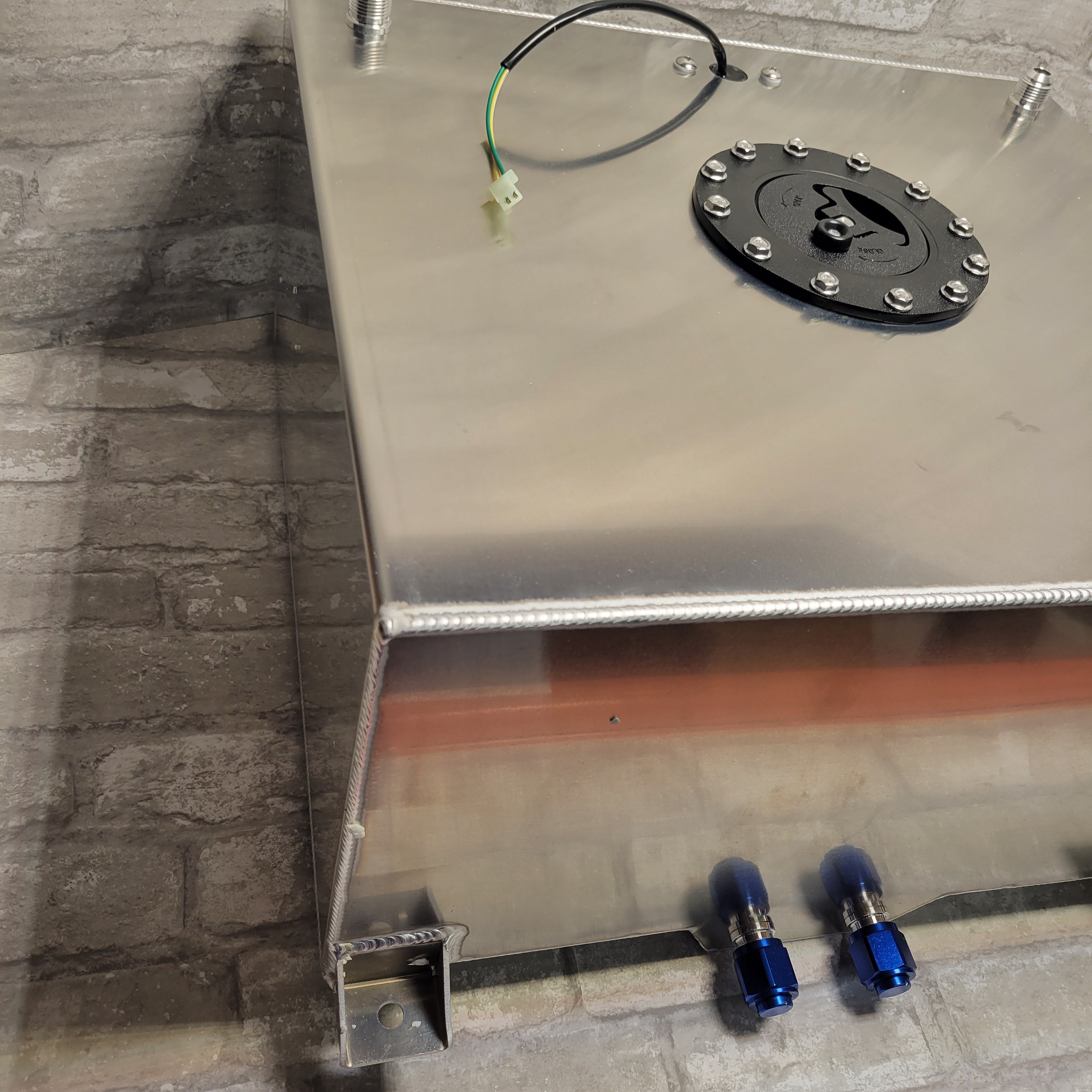 15 Gallon / 57L Fuel Cell Tank Polished Aluminum Racing Drift w/Level Sender (8017982521582)