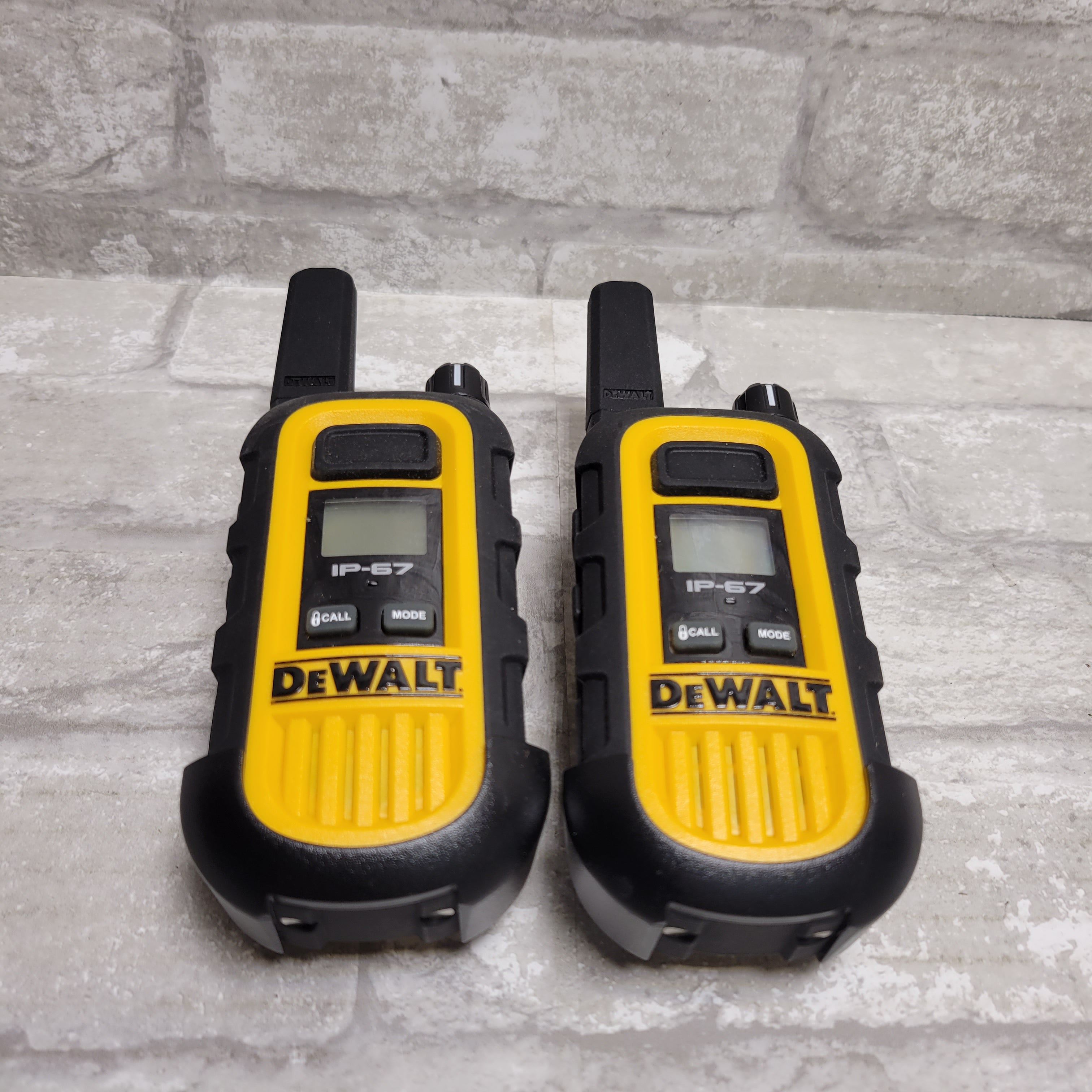 DEWALT HeavyDuty IP67 22Channel WalkieTalkie, Set of 2