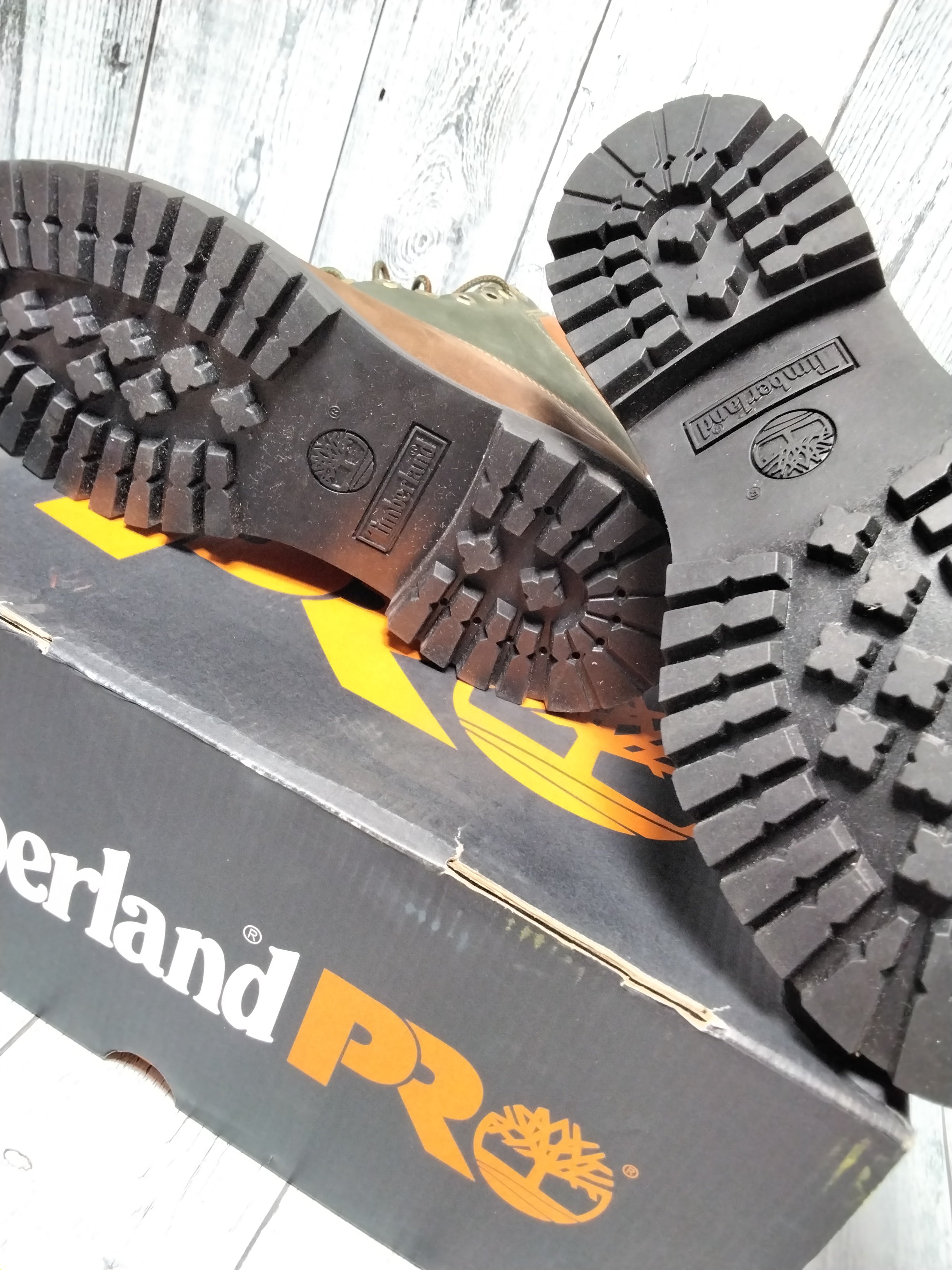 Timberland Men's 6-Inch Waterproof Boots, Sz 8 *New w/o Original Box* (7783101530350)