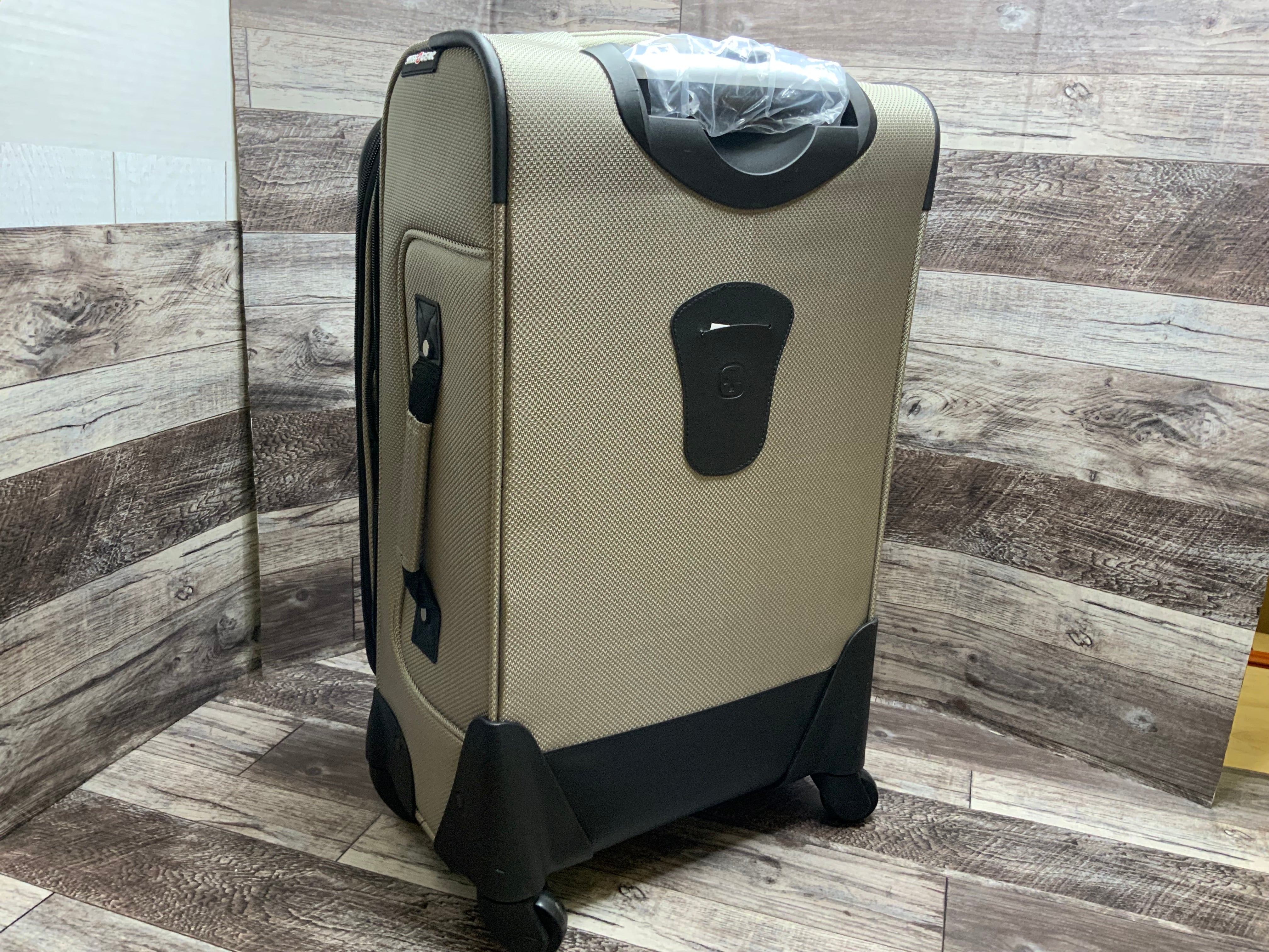 SwissGear Sion Softside Expandable Roller Carry-On  Luggage (21 Inch, Pewter) (8080386687214)
