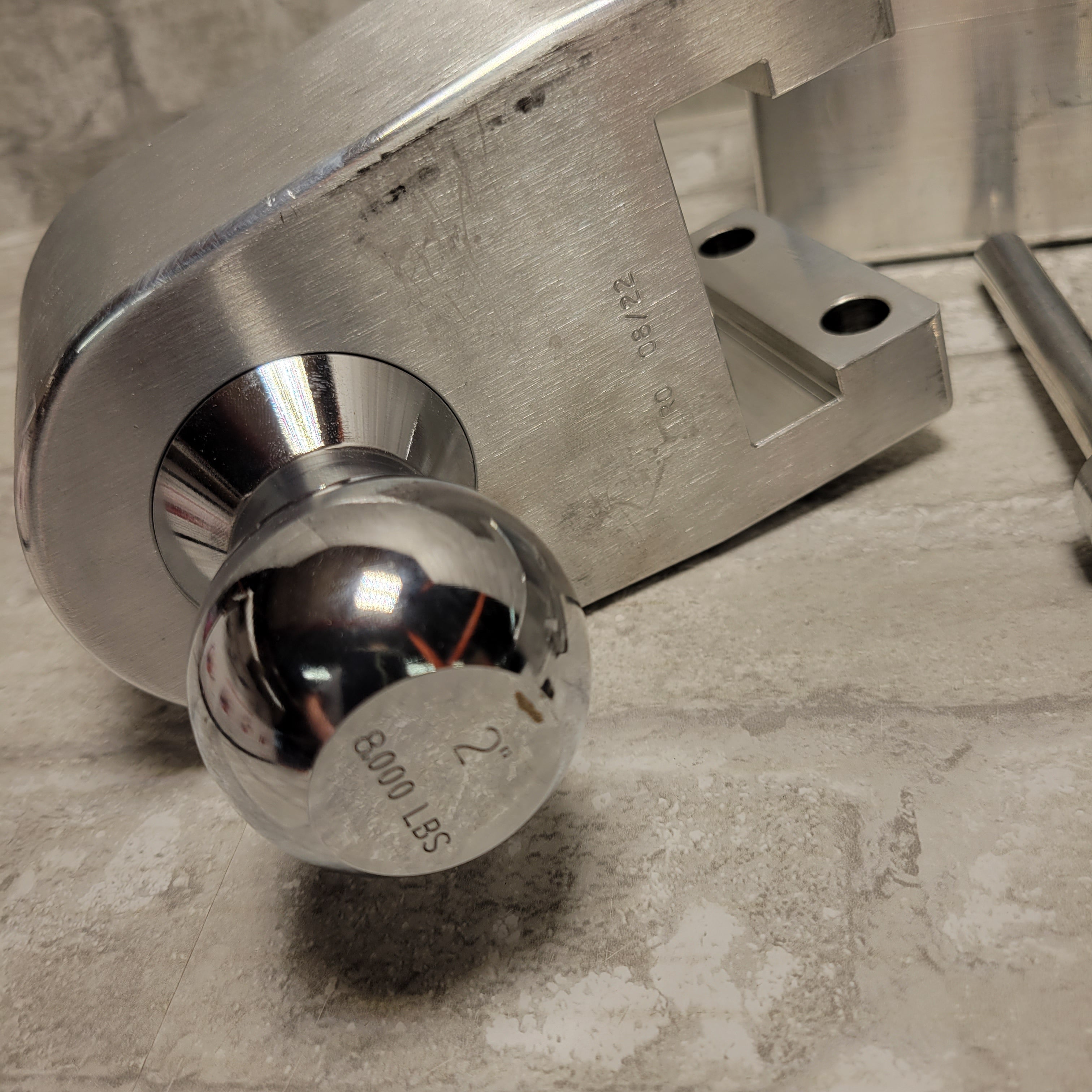 Weigh Safe CTB6-3 180° Adjustable 6