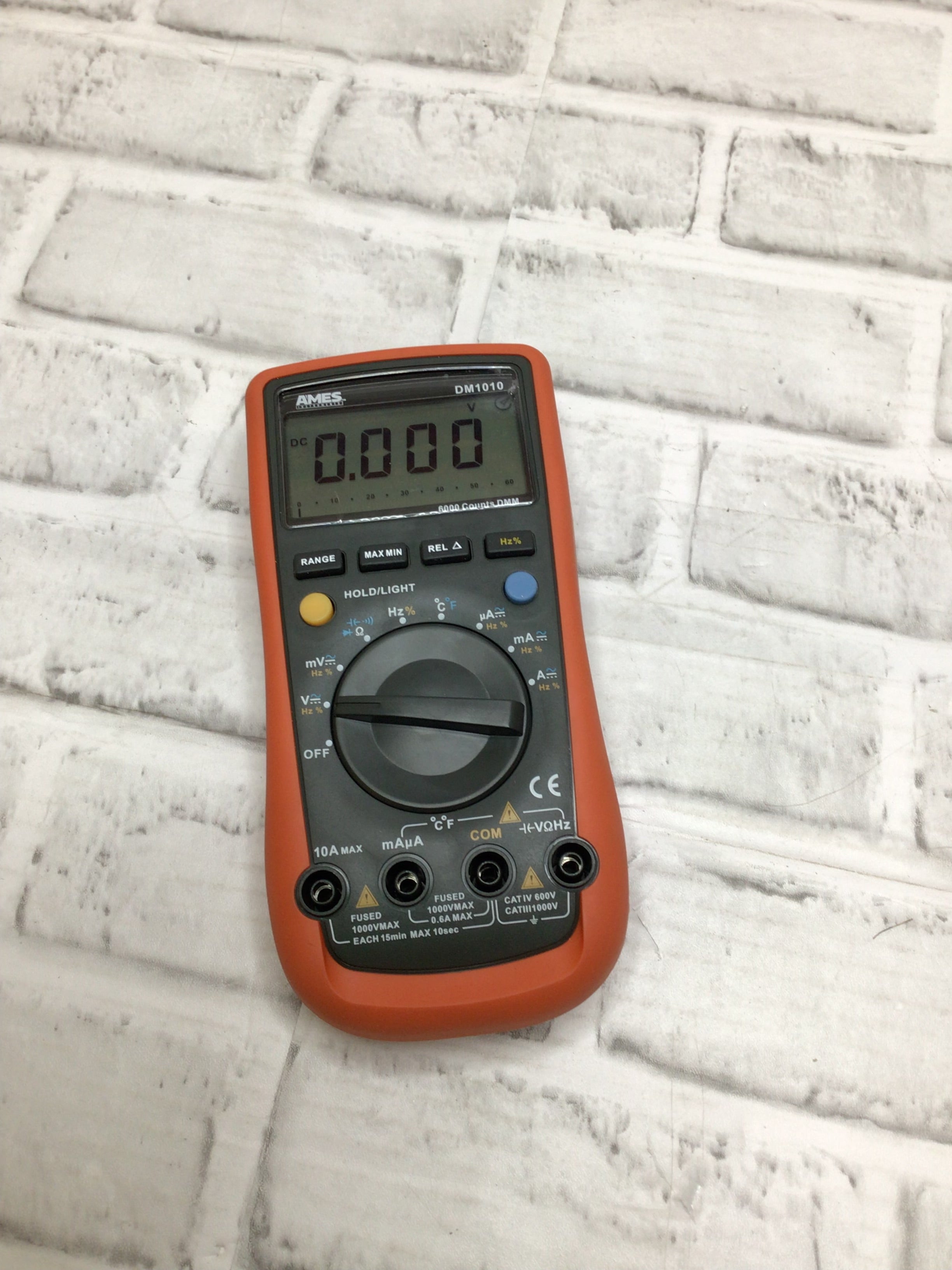 *FOR PARTS / NOT WORKING* Ames Dm1010 Commercial & Residential Multimeter Used (8094749688046)