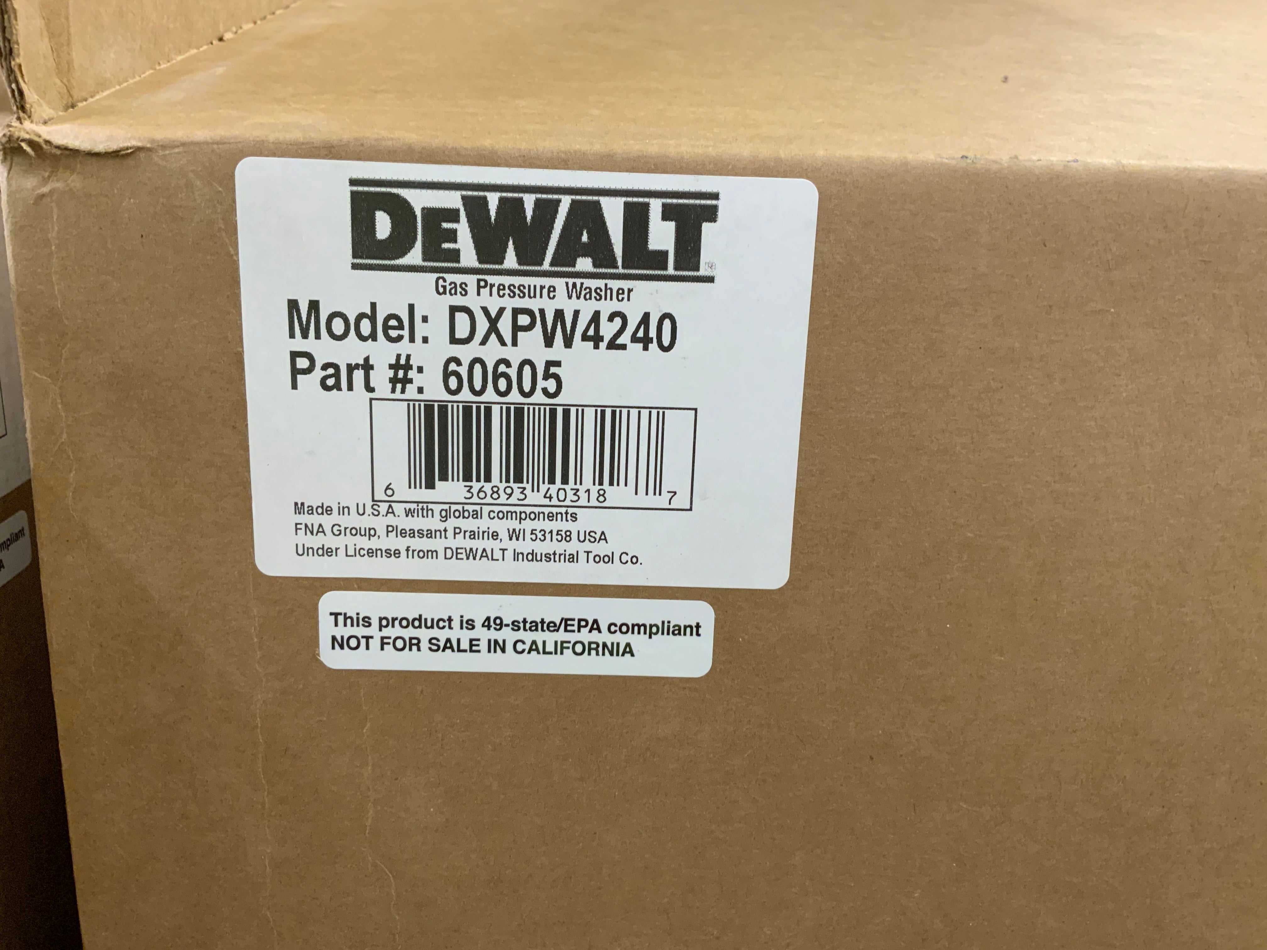 DEWALT 4200 PSI 4.0 GPM Gas Cold Water Pressure Washer (DXPW4240) *READ* (8184659443950)