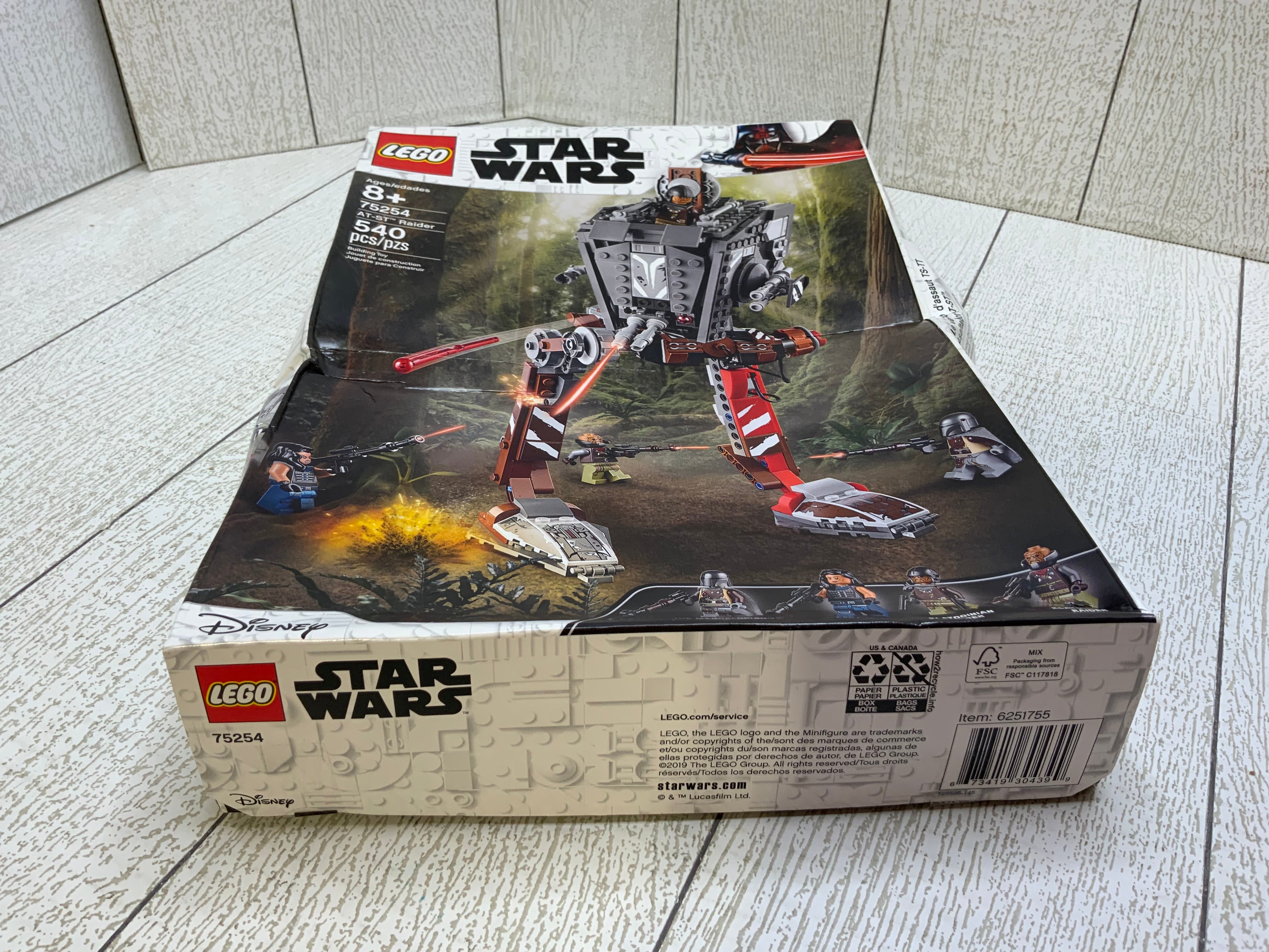 LEGO Star Wars at-ST Raider 75254 Building Kit (540 Pieces) (7942707020014)