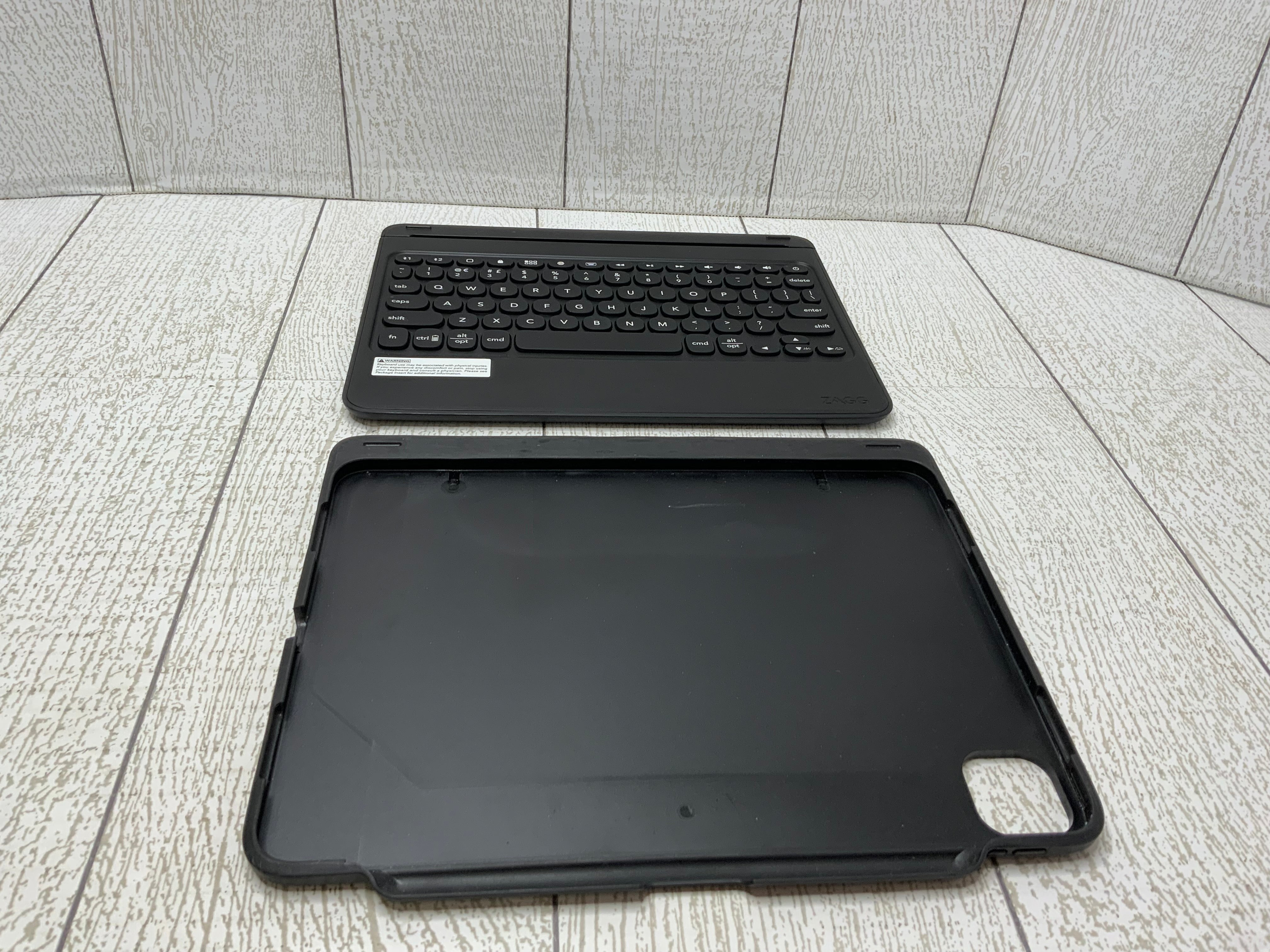 ZAGG Rugged Book Go - Durable Case & Keyboard (7994488979694)