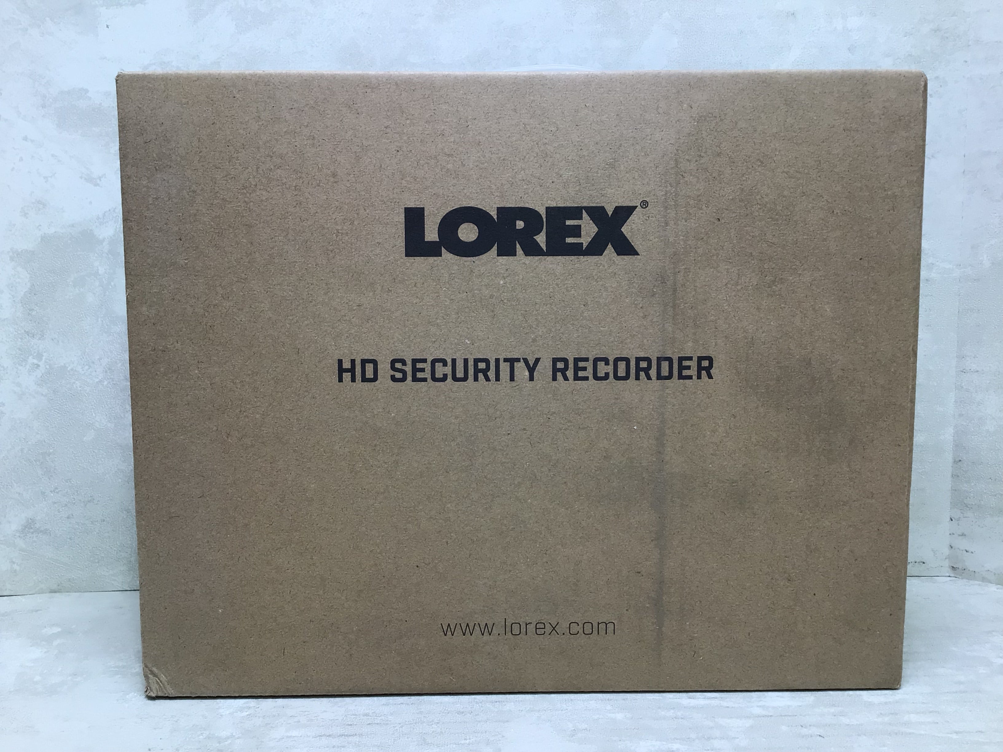 Lorex LHWF1006T1 Series 1080p HD Wireless Recording System, 6 channel, 1 TB HDD (7694402846958)