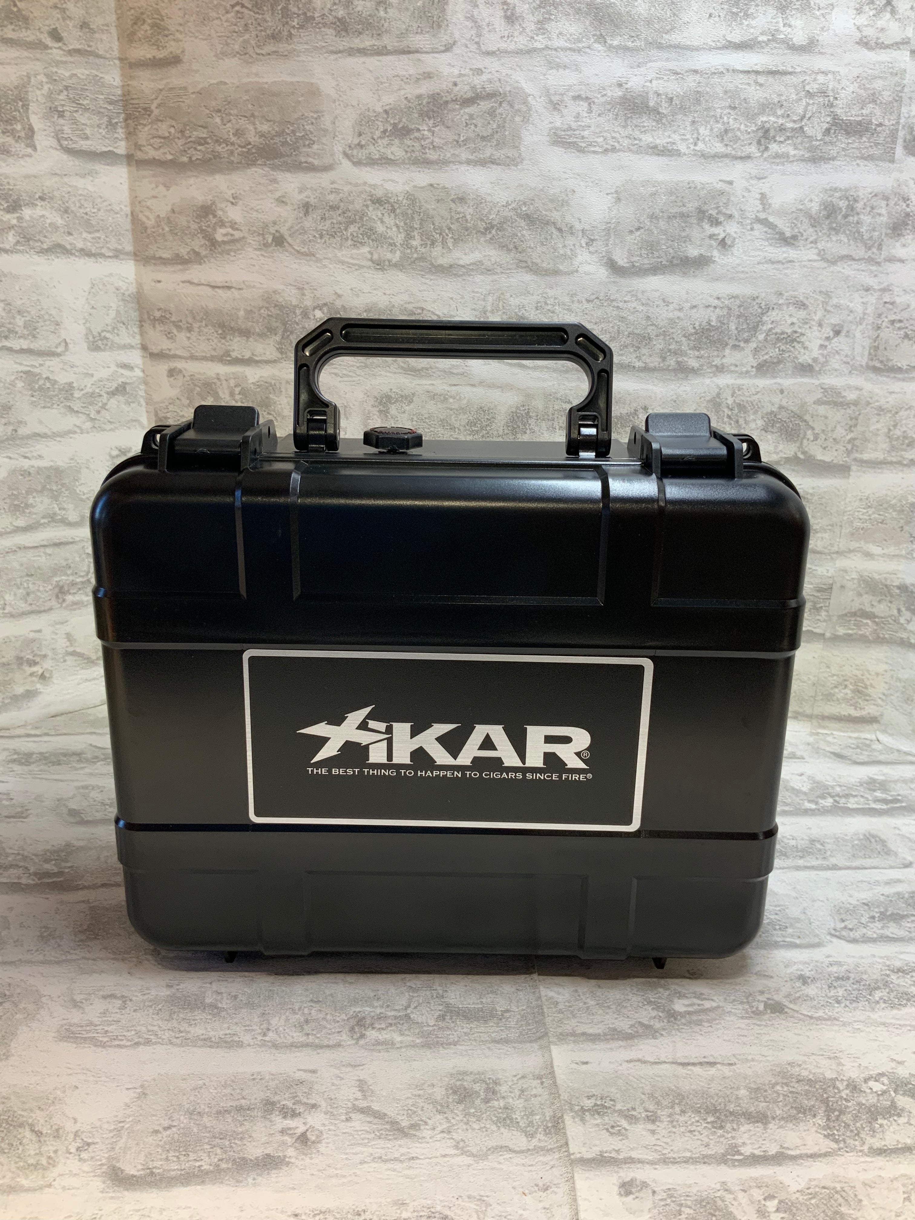 Xikar Cigar Travel Carrying Case, Holds 40 Cigars (7567356330222)