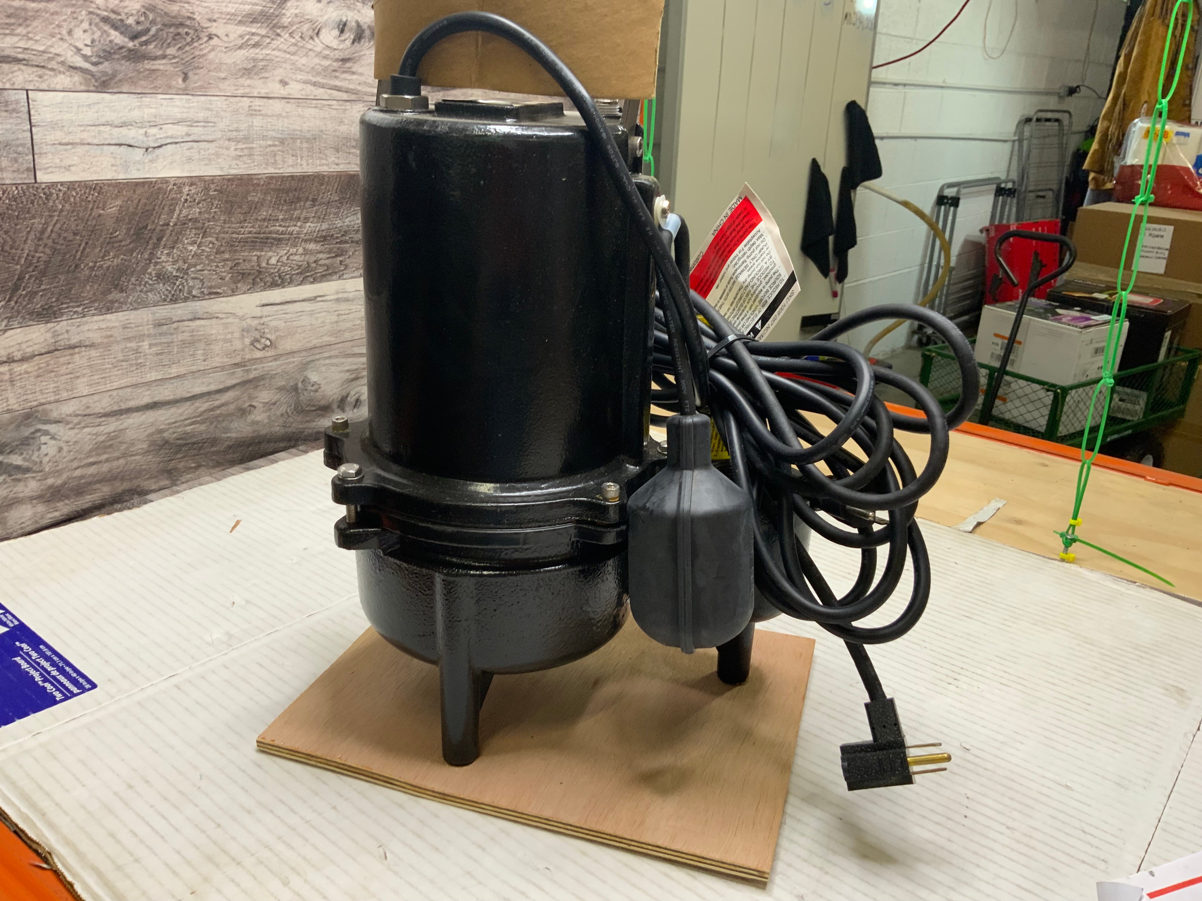 Everbilt Professional Submersible 3/4 HP Sewage Ejector Pump