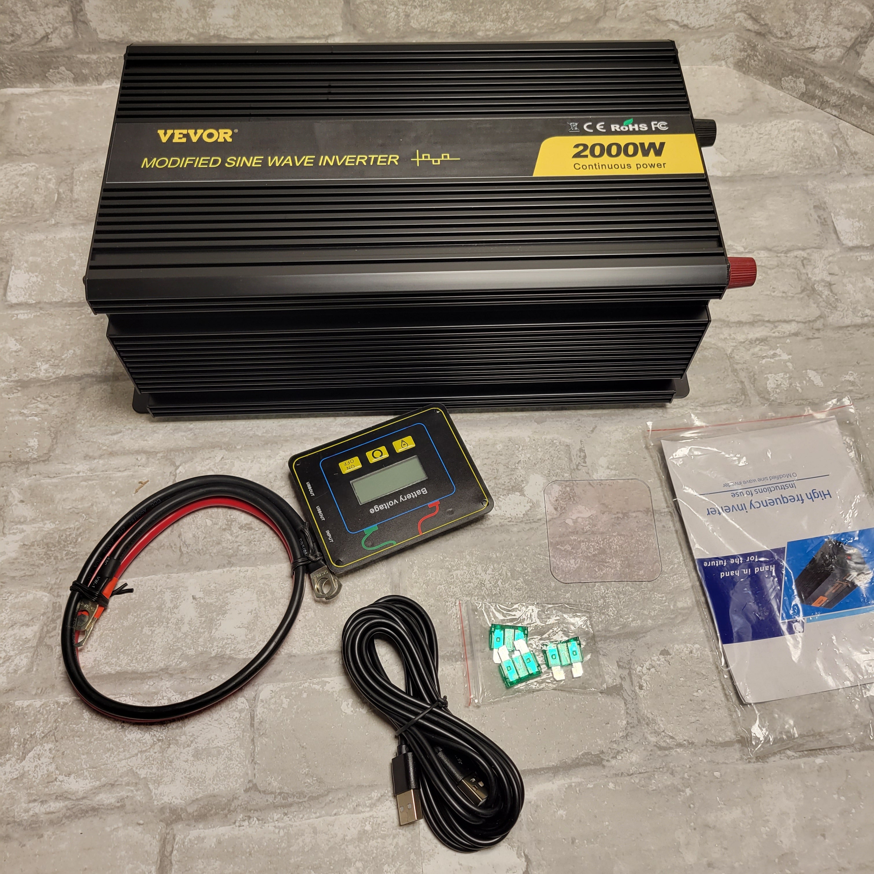 VEVOR Power Inverter Modified Sine Wave Inverter 2000W DC24V to AC120V Converter (8026822836462)