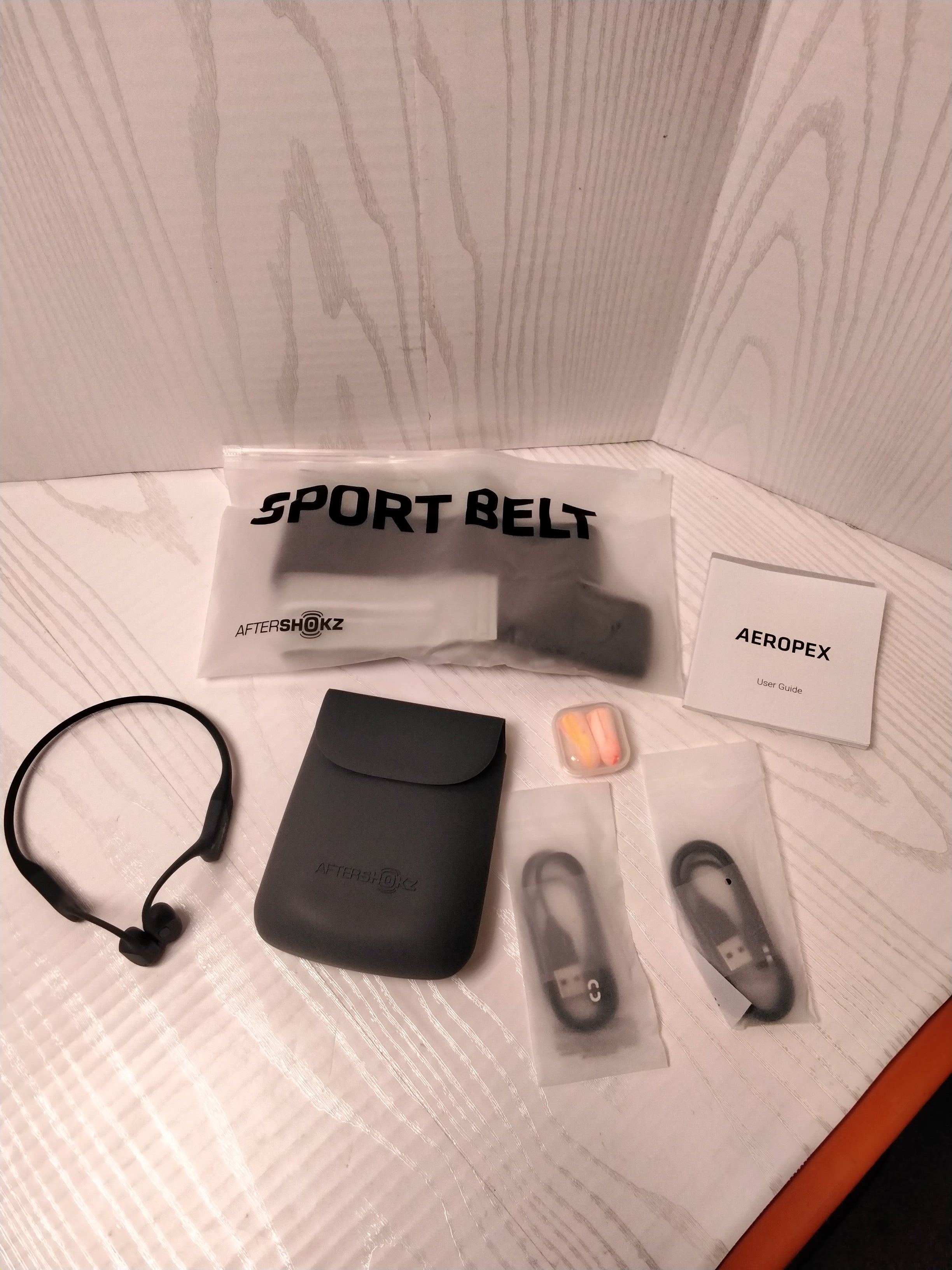 AfterShokz Aeropex - Open-Ear Bluetooth Bone Conduction Sport Headphones, Black (7760500687086)