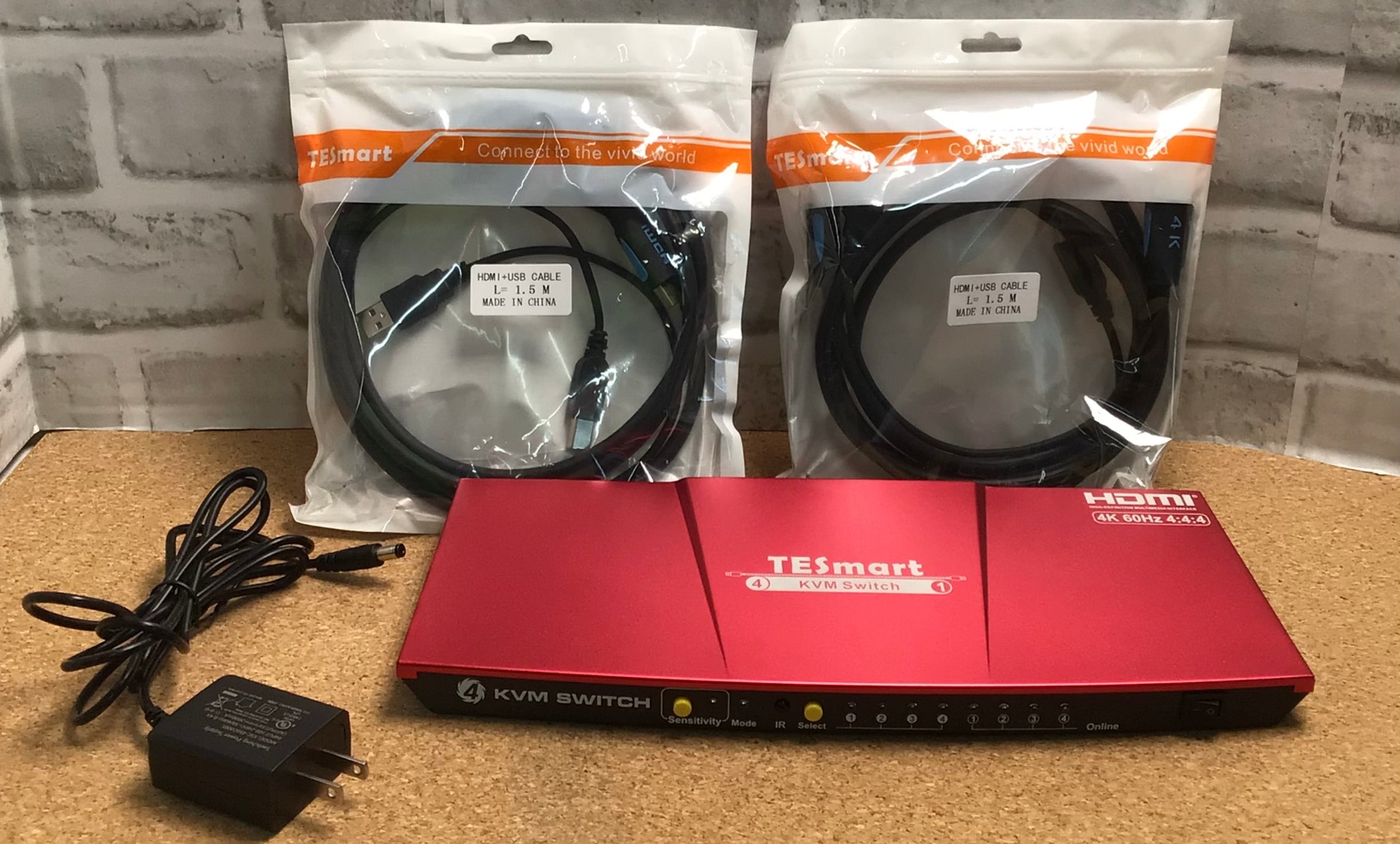 tesmart kvm switch 4 computers 2 monitors