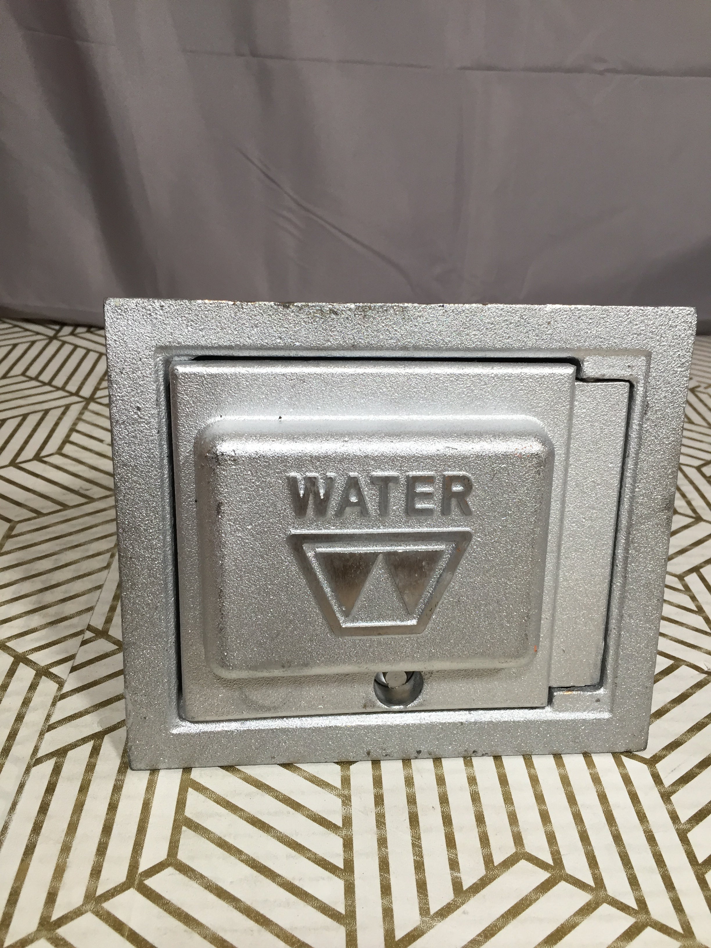 woodford-freezeless-wall-hydrant-01554-2-no-key-free-shipping