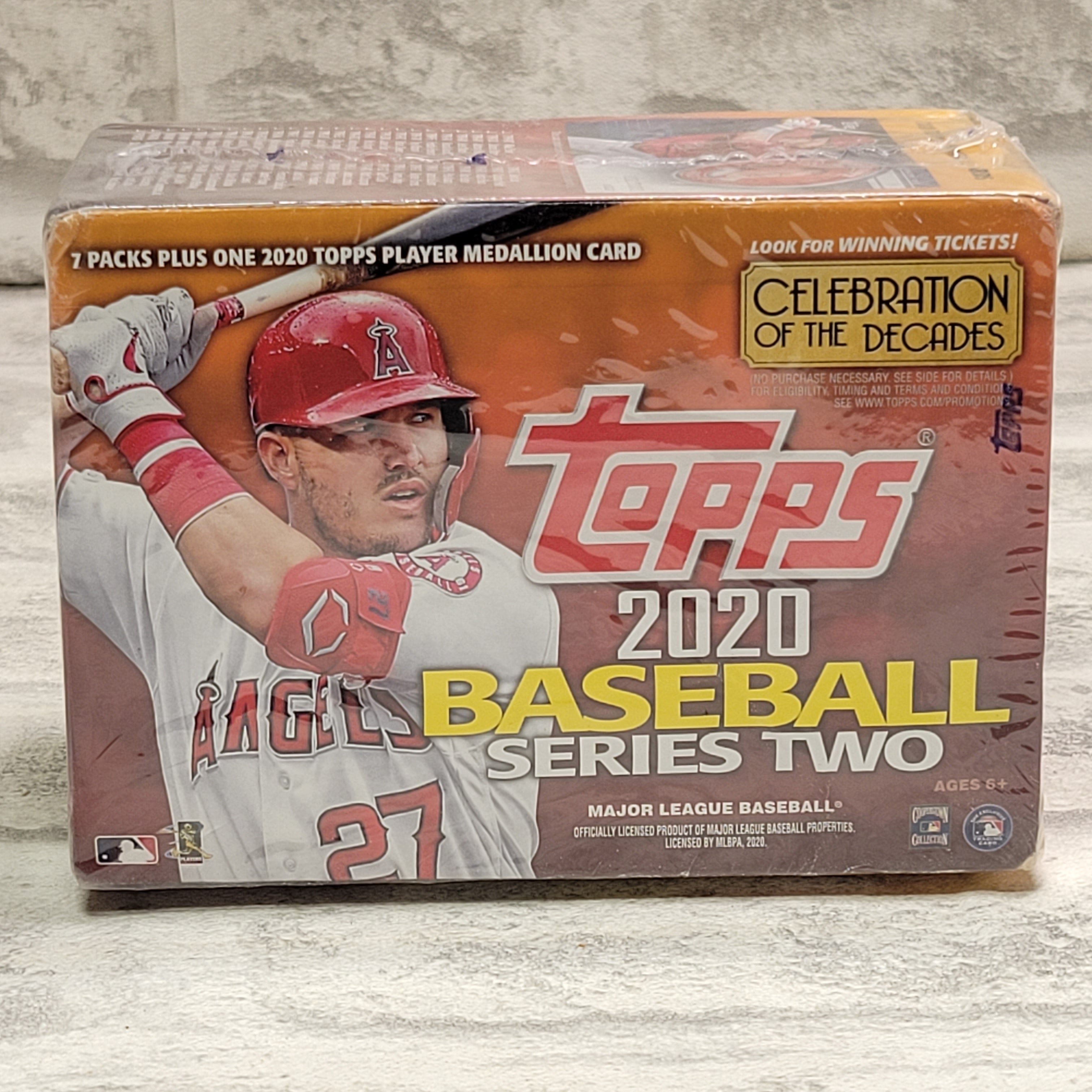 2020 Topps Baseball Series 2 Retail Relic Box (7742265622766)