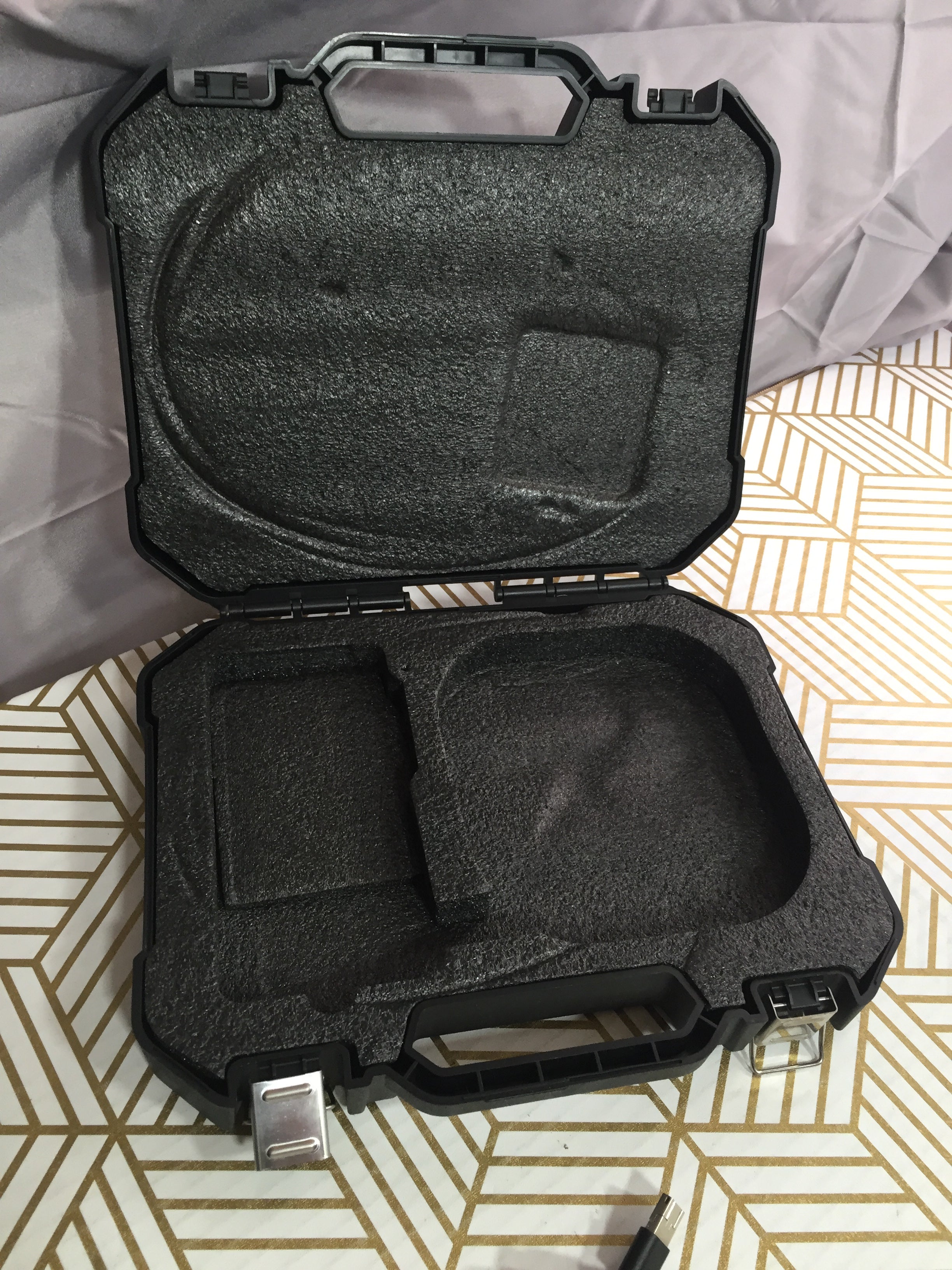 Teslong Endoscope Camera with Light Borescope Inspection Camera w/ IPS Monitor (8051623002350)