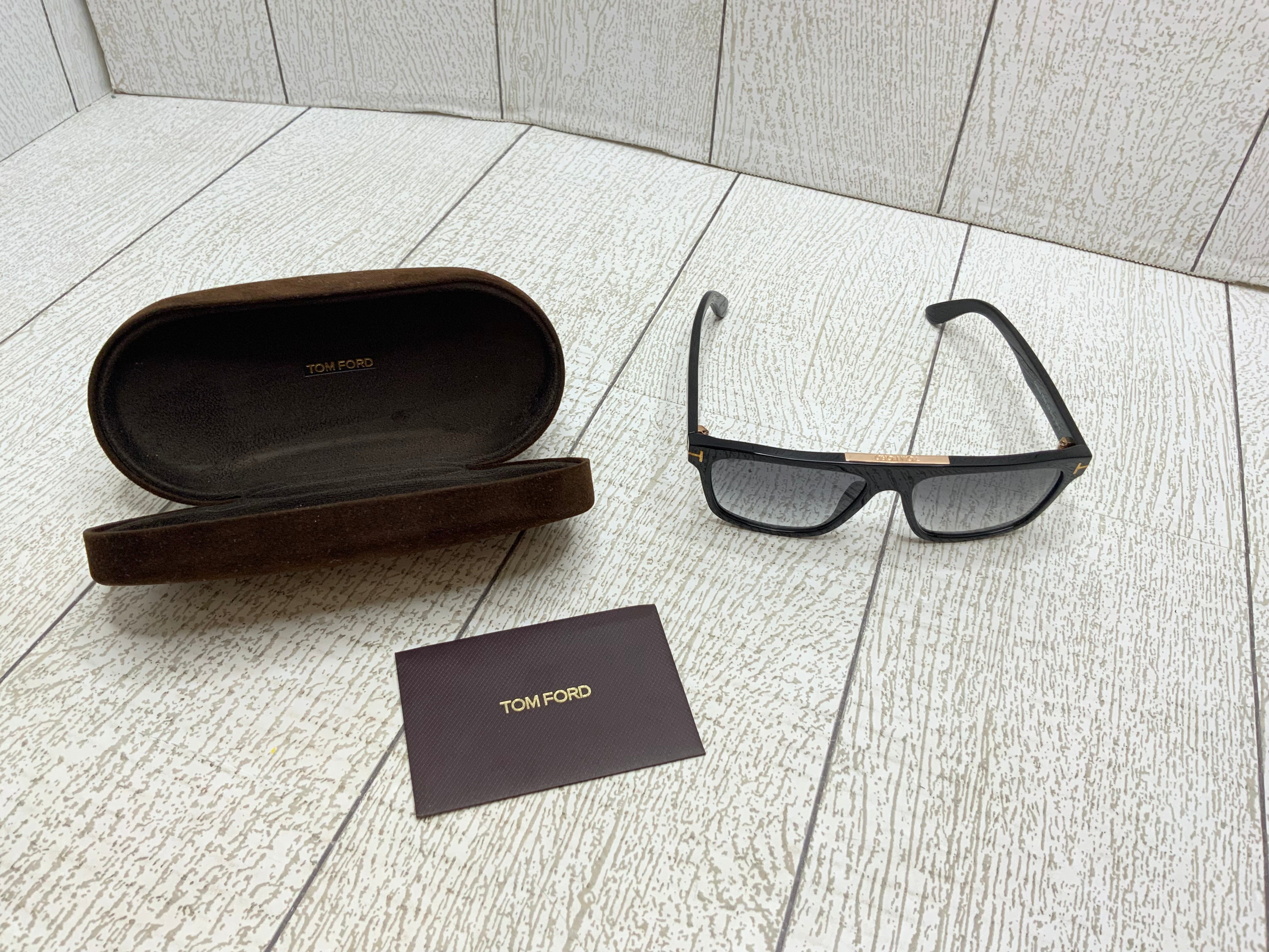 Tom Ford FT 0628 Cecilio- 02 01B shiny black/gradient smoke (8041316122862)