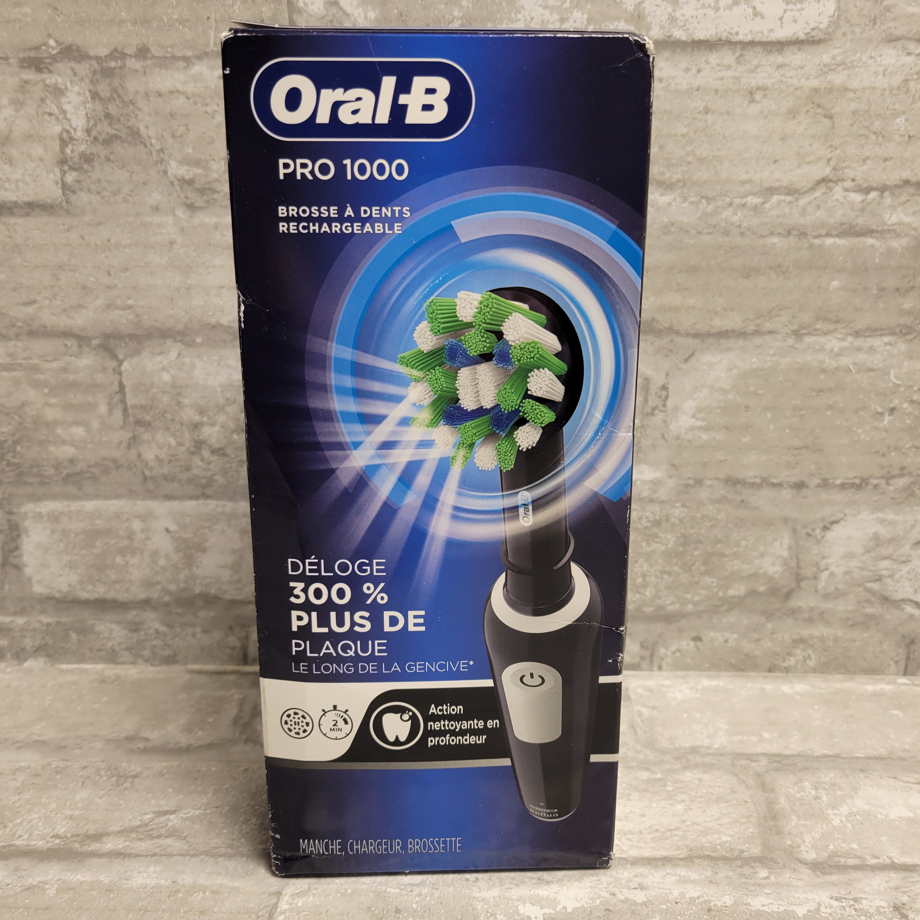 Oral-B PRO 1000 Rechargeable Toothbrush Deep Cleaning, Black (8038524977390)