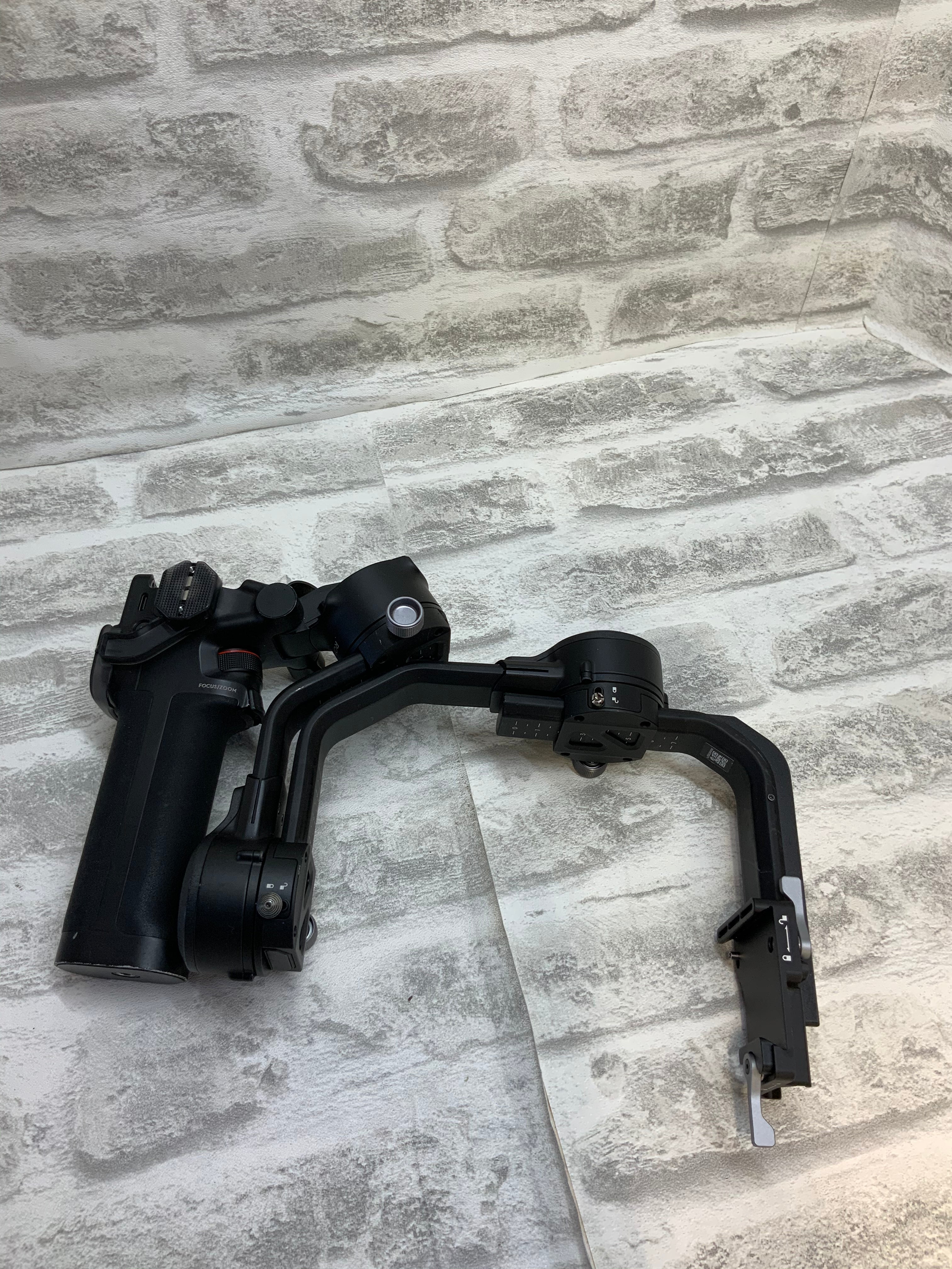 *PARTS ONLY* DJI RSC 2 - 3-Axis Gimbal Stabilizer for DSLR and Mirrorless Camera (7535711748334)