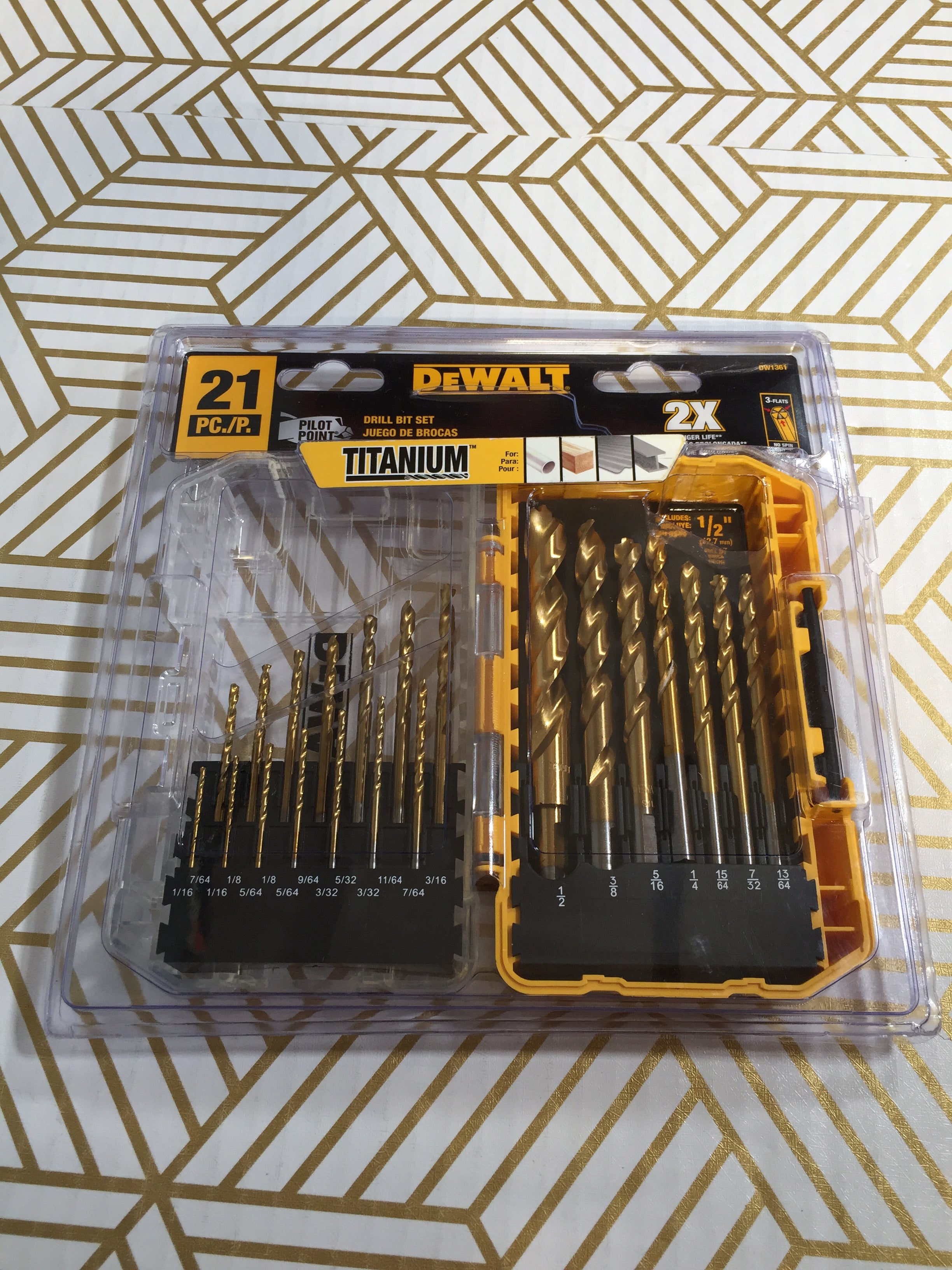 DEWALT Titanium Drill Bit Set, Pilot Point, 21-Piece (DW1361) (7685165514990)