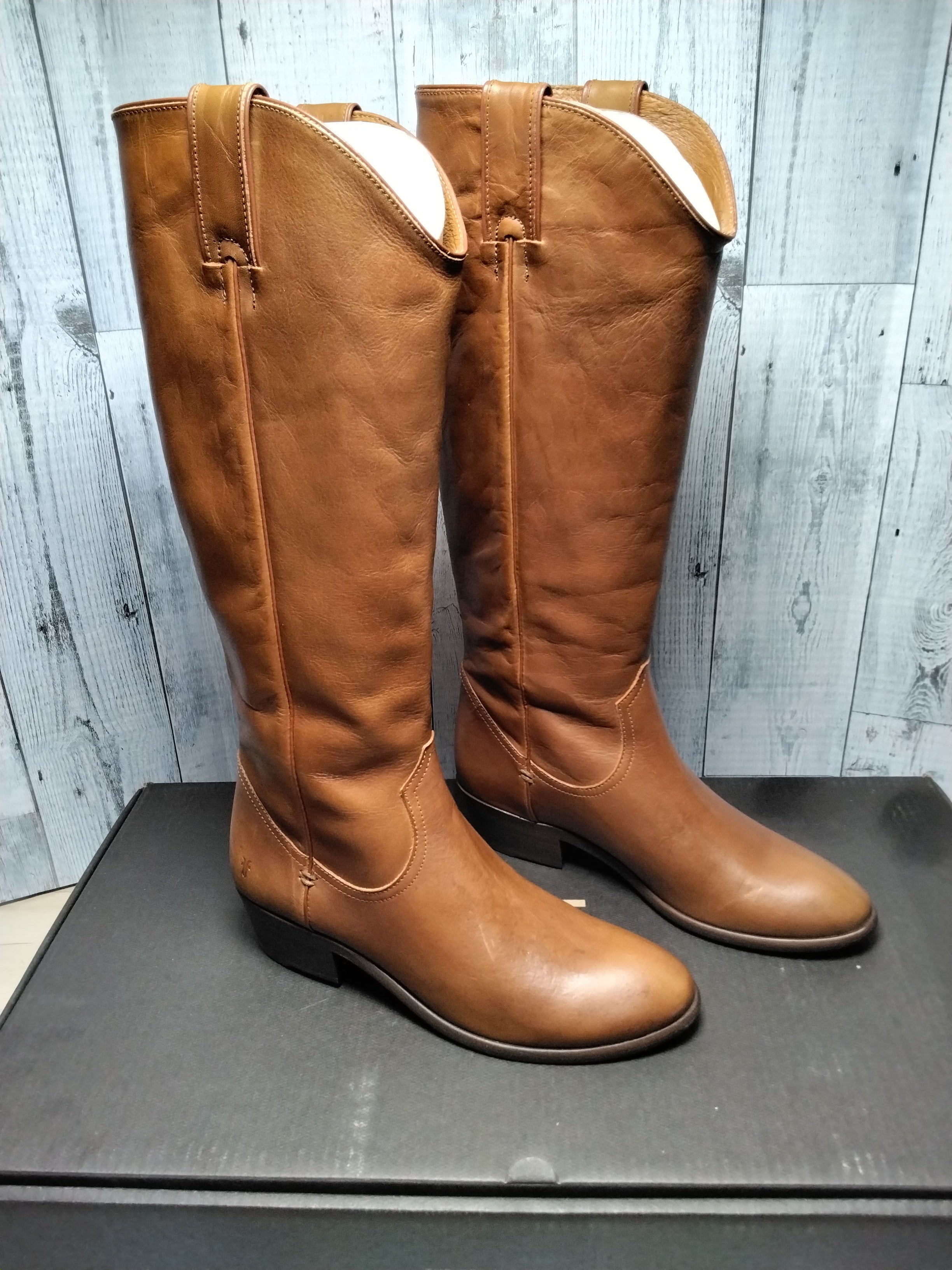 Frye Women's Carson Pull on Western Boot Sz 9.5 *EXCELLENT CONDITION* (7845355978990)