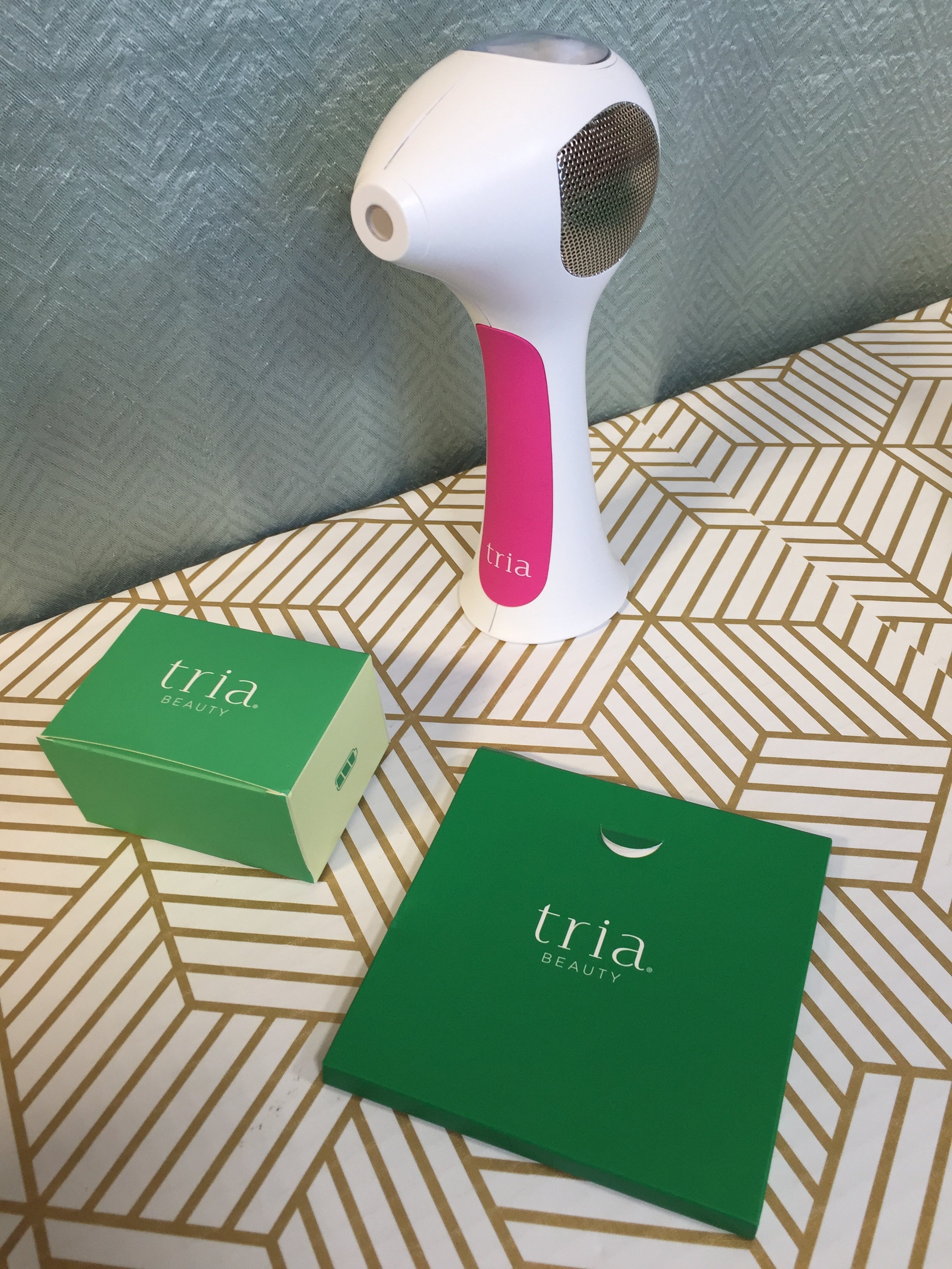 **PARTS ONLY** Tria Beauty Laser Hair Removal Device 4X **ERROR ON SCREEN** (7679088787694)