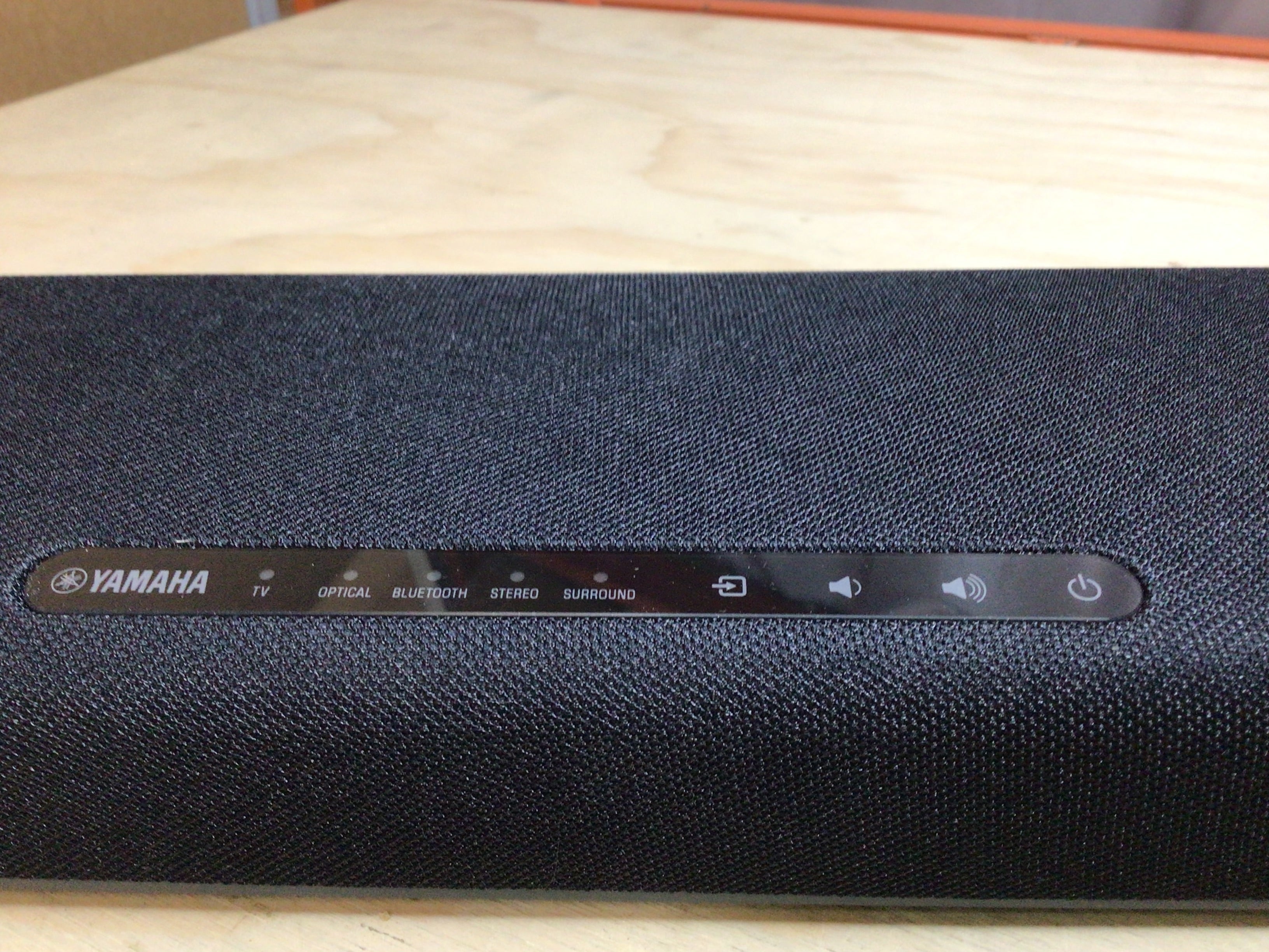 Yamaha SR-B20A Soundbar with Built-In Subwoofers, Bluetooth, and DTS *OPEN BOX* (8113502486766)