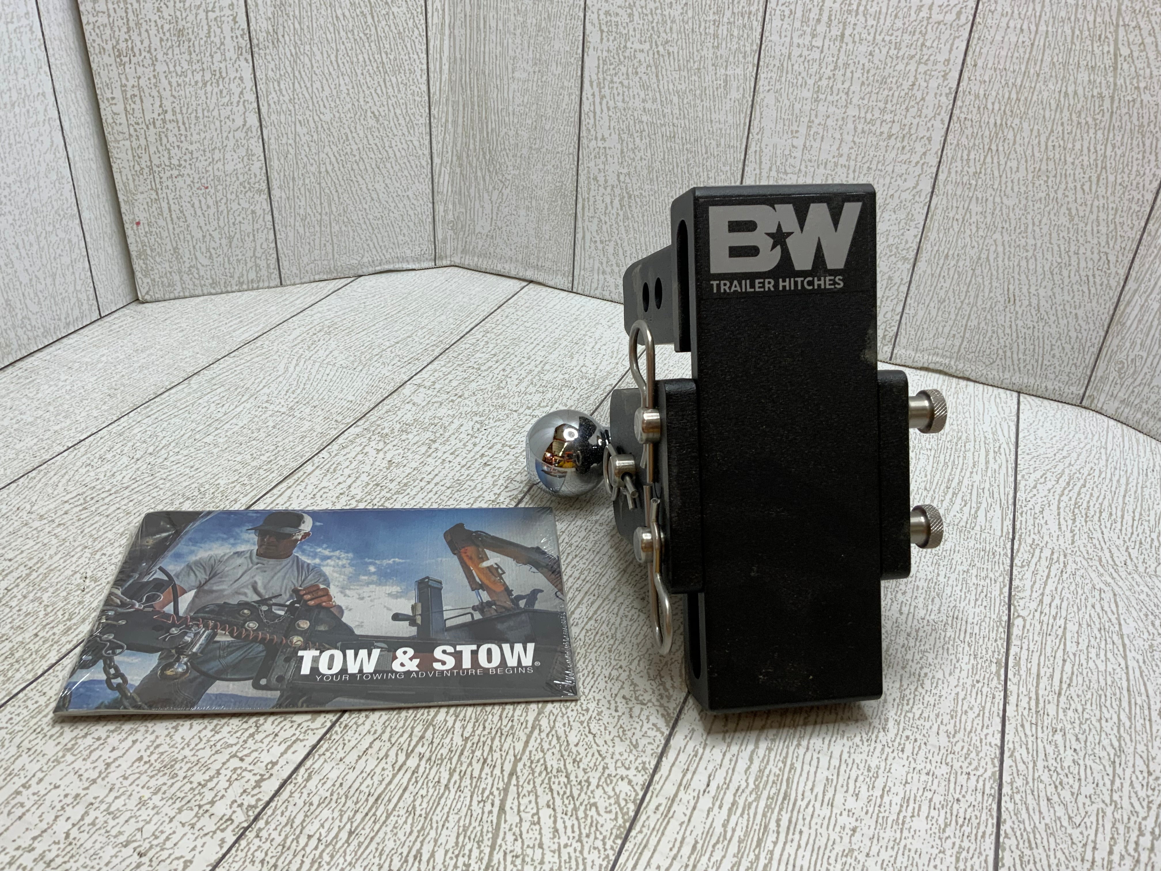B&W Trailer Hitches Tow & Stow Adjustable Trailer Hitch Ball Mount 2