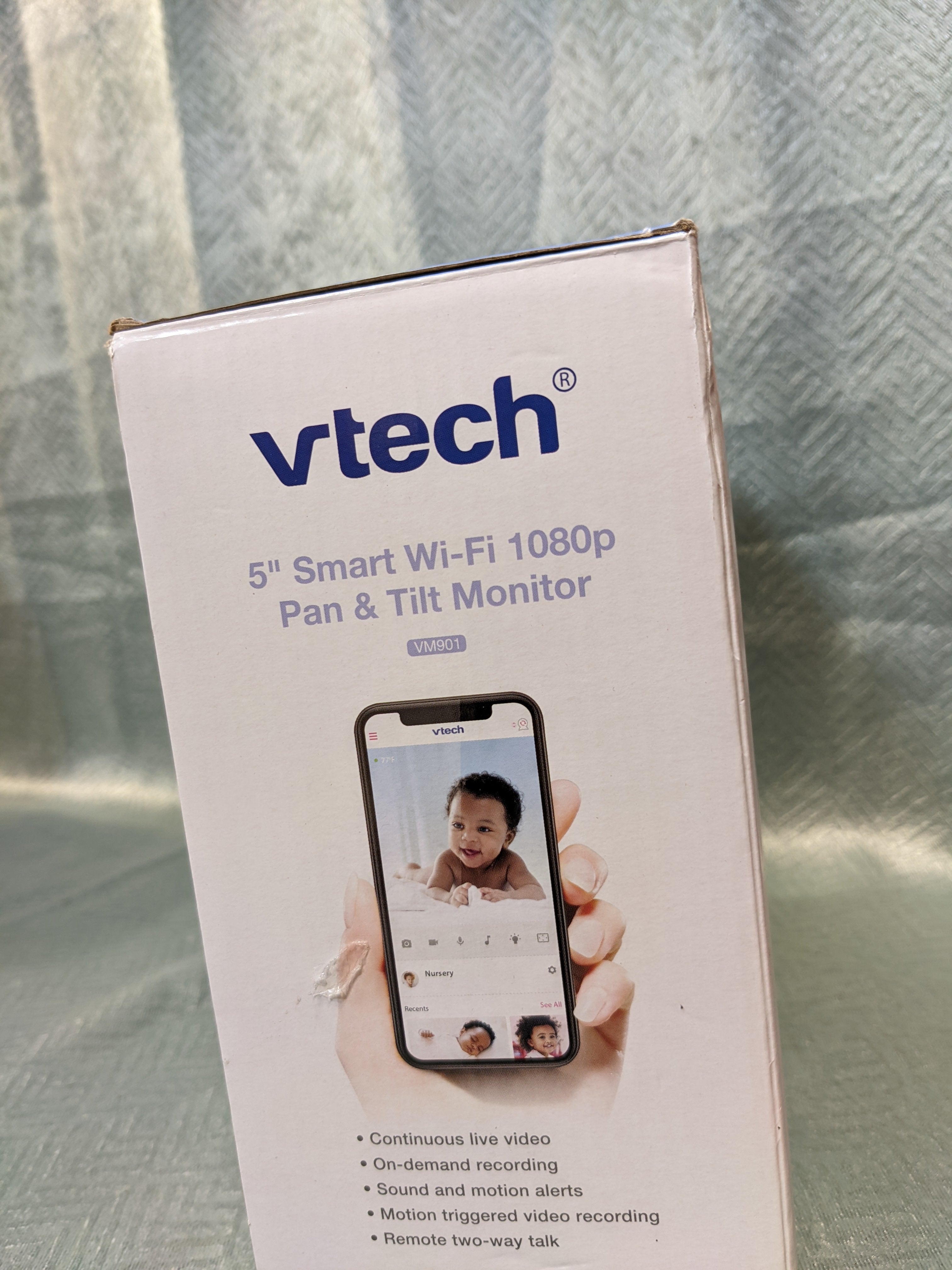 VTech Upgraded Smart WiFi Baby Monitor VM901, 5-inch 720p Display, 1080p Camera, HD NightVision (7570014208238)