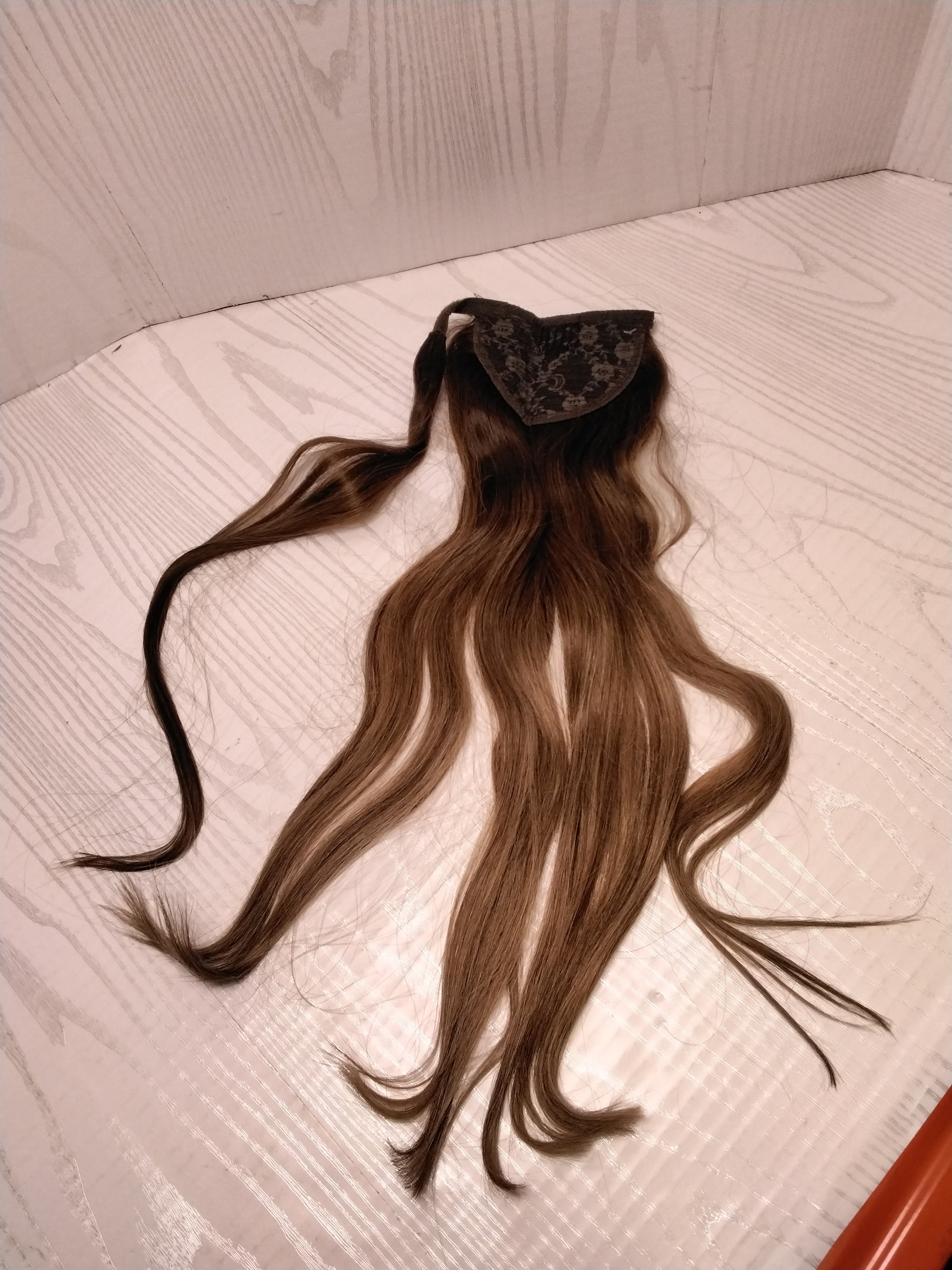 Ve Sunny Ponytail Extension 18Inches Off Black Ombre Dark Brown & Caramel Blonde (7780178165998)