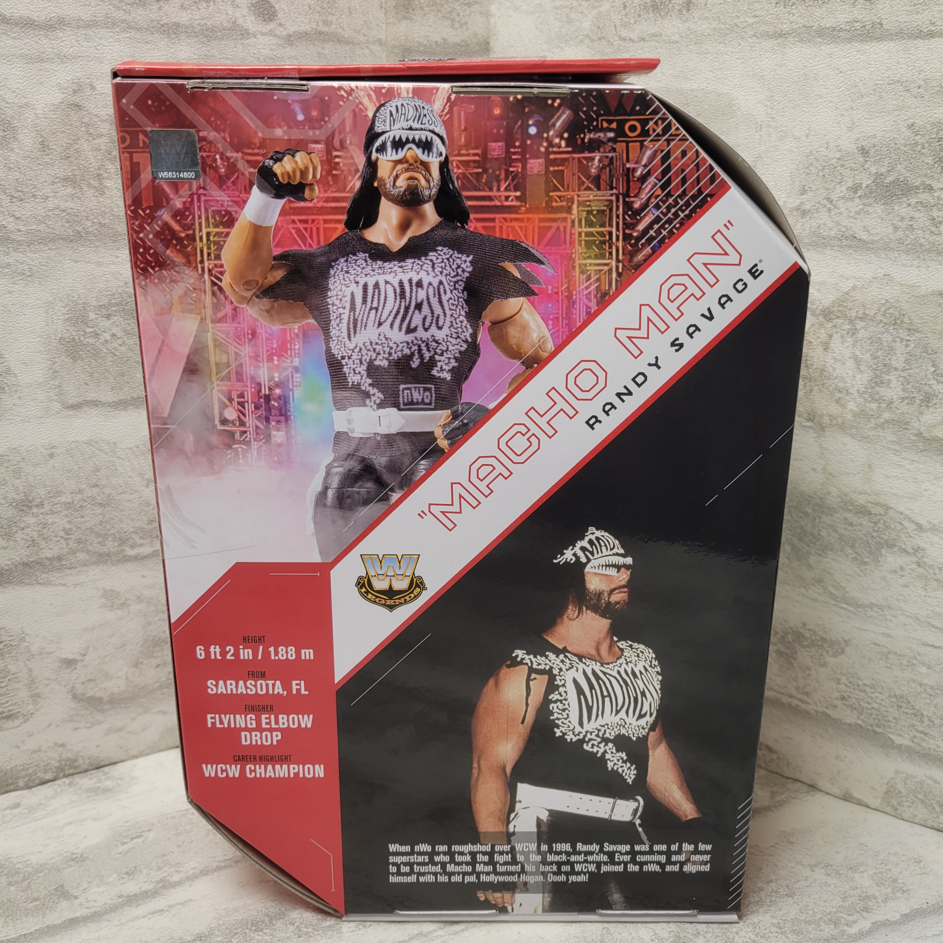 WWE Ultimate Edition Macho Man Randy Savage Legends Series (7899082457326)