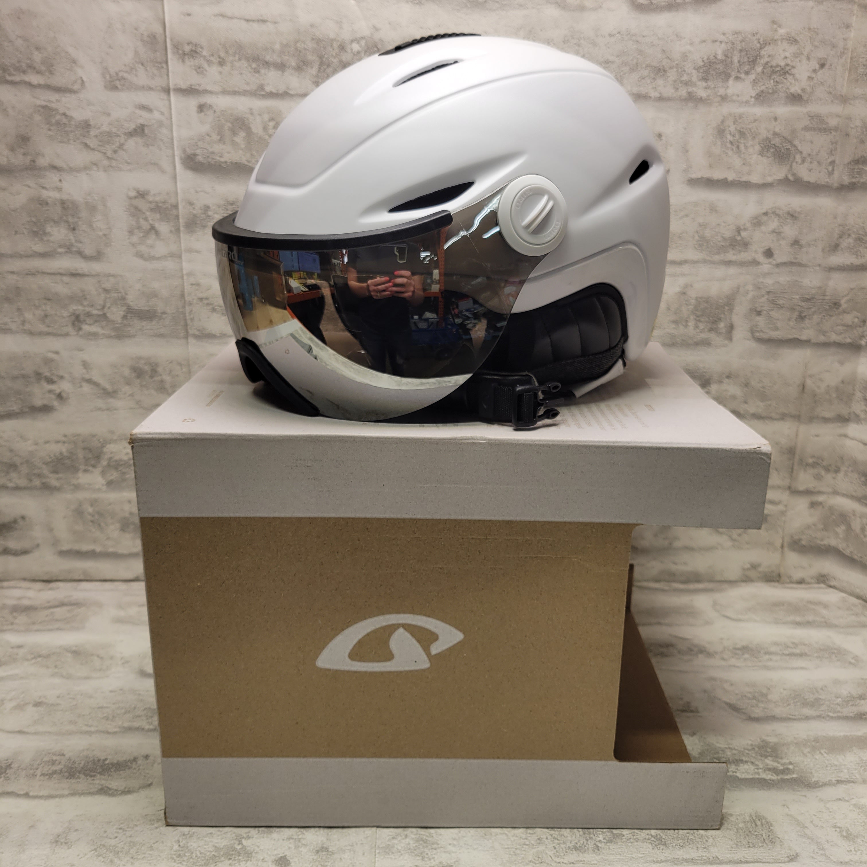 Giro Essence MIPS Womens Snow Helmet - Matte White - Size M (55.5–59cm) (7746662564078)