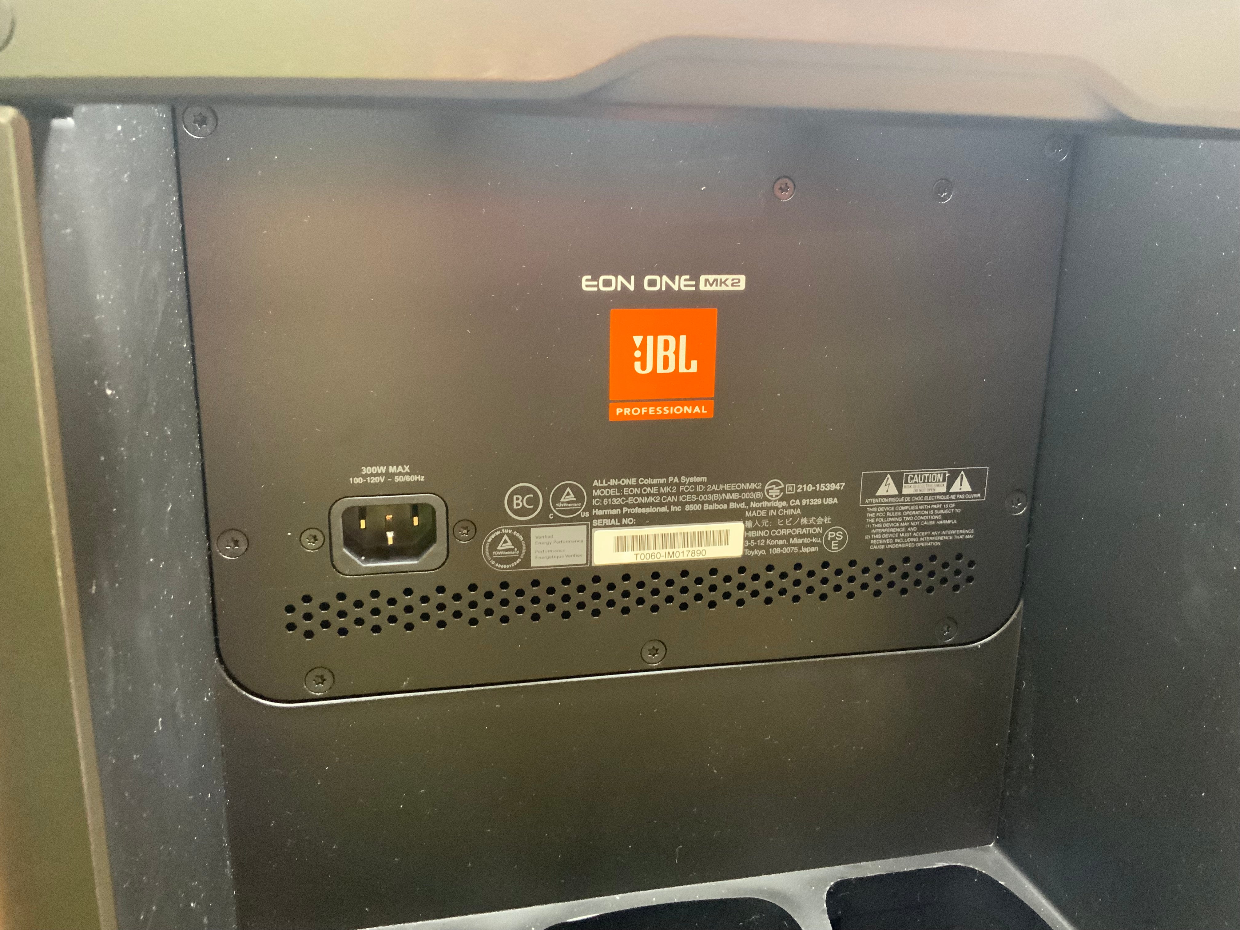 JBL Professional EON ONE Mk2 All-In-One PA. **FOR PARTS-SCREEN ISSUE, READ!!** (8073276981486)