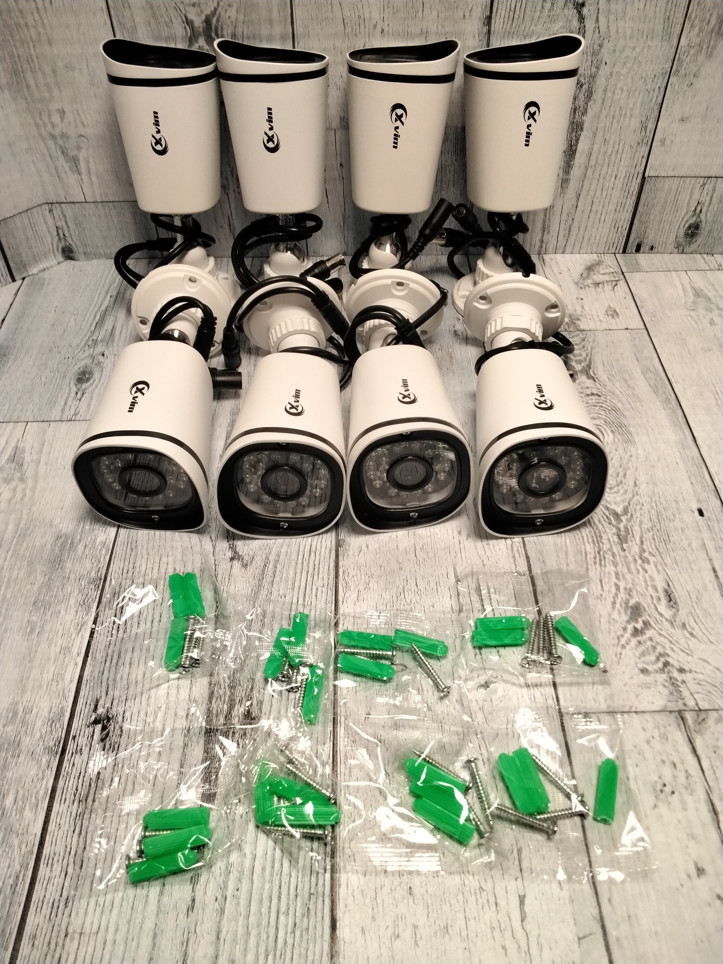 Xvim KHS-D8-8AHD7-2T-203-GM, 1080p Wired 8 Camera Surveillance System, 2TB, White (7878327861486)