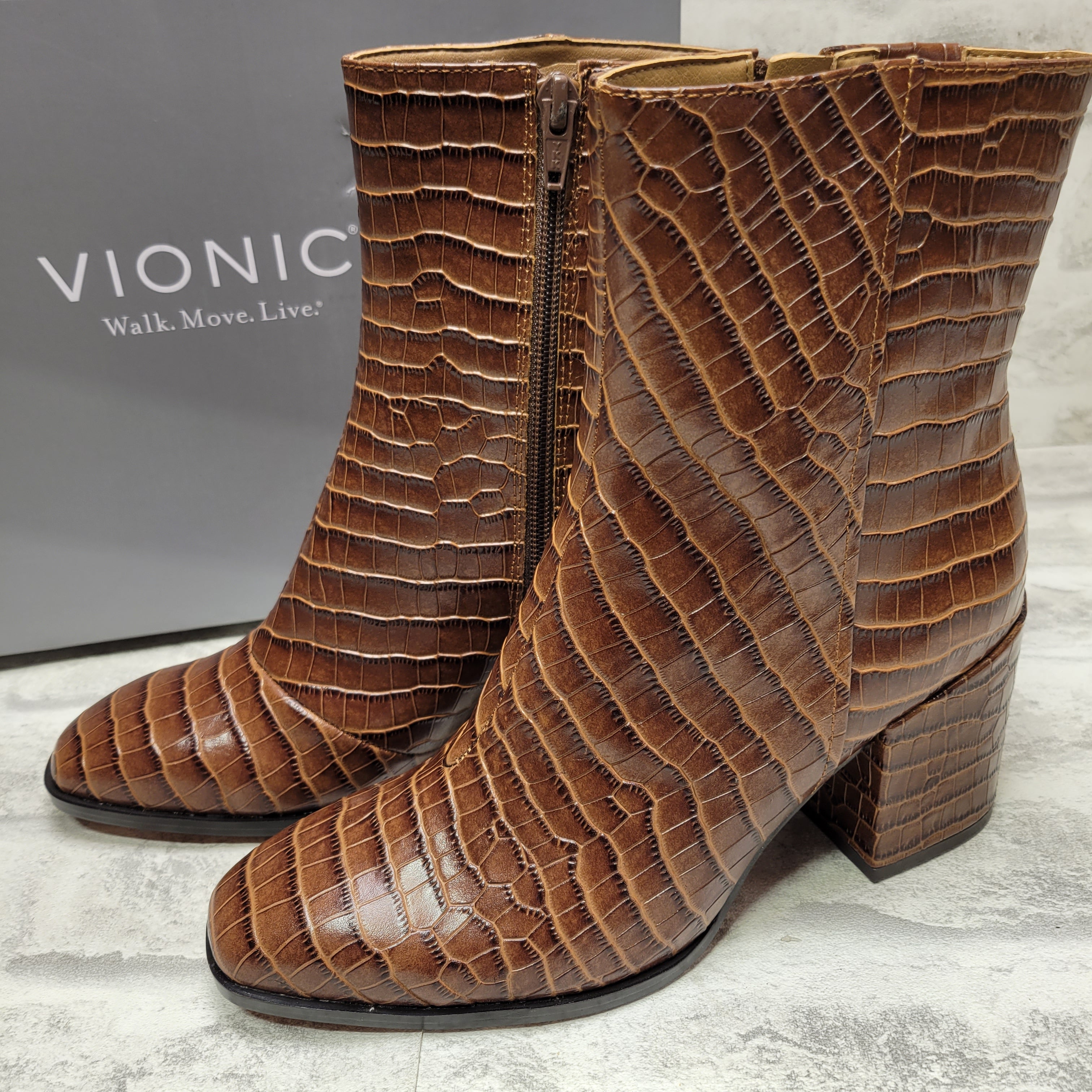 Vionic Women's Vienna Harper Zipper Ankle Boot-Supportive Heeled Boots Brown 6.5 (7774565794030)