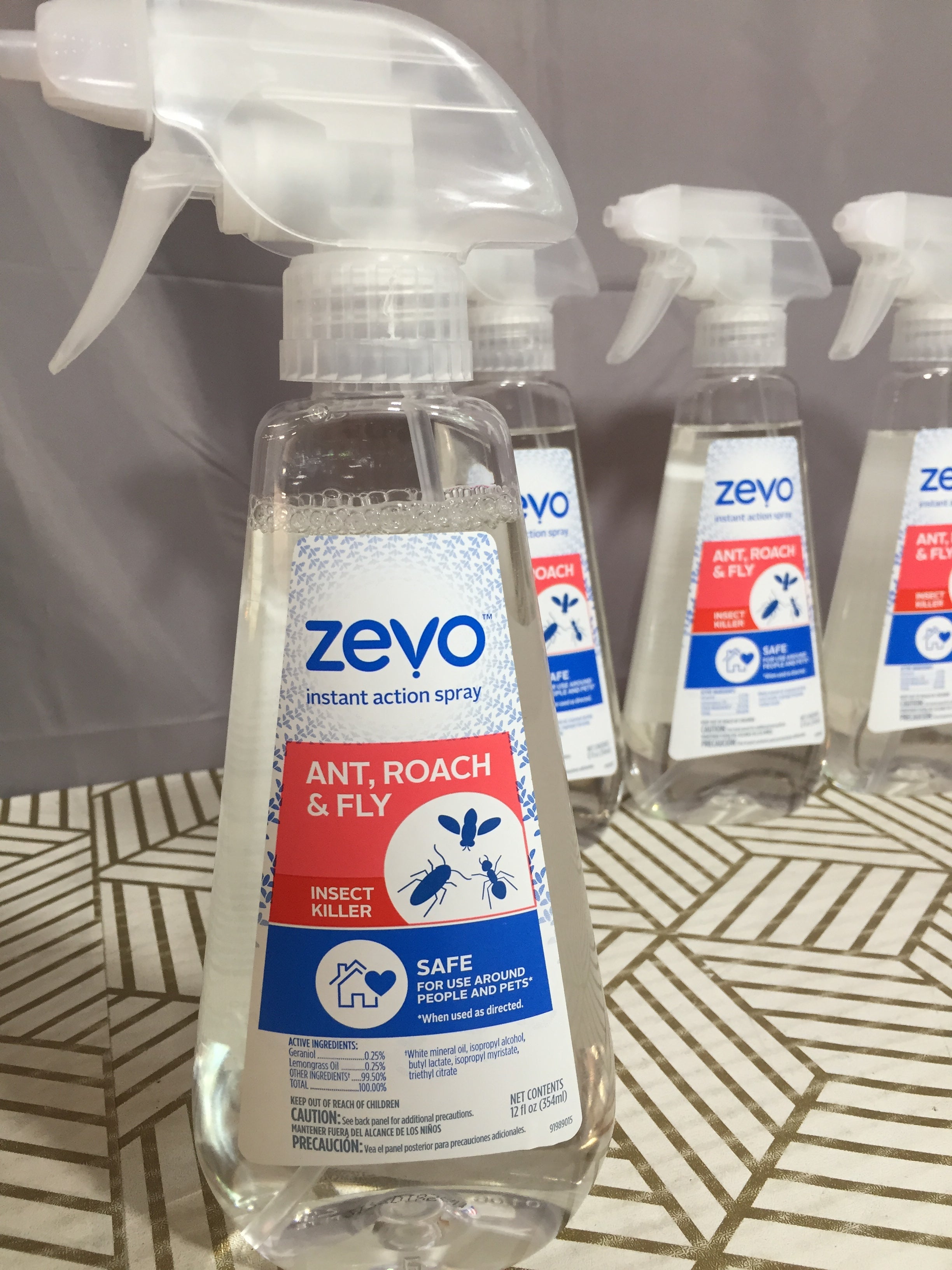 Zevo Ant, Roach & Fly Spray - 12oz - 4 PACK *NEW* (8115654361326)