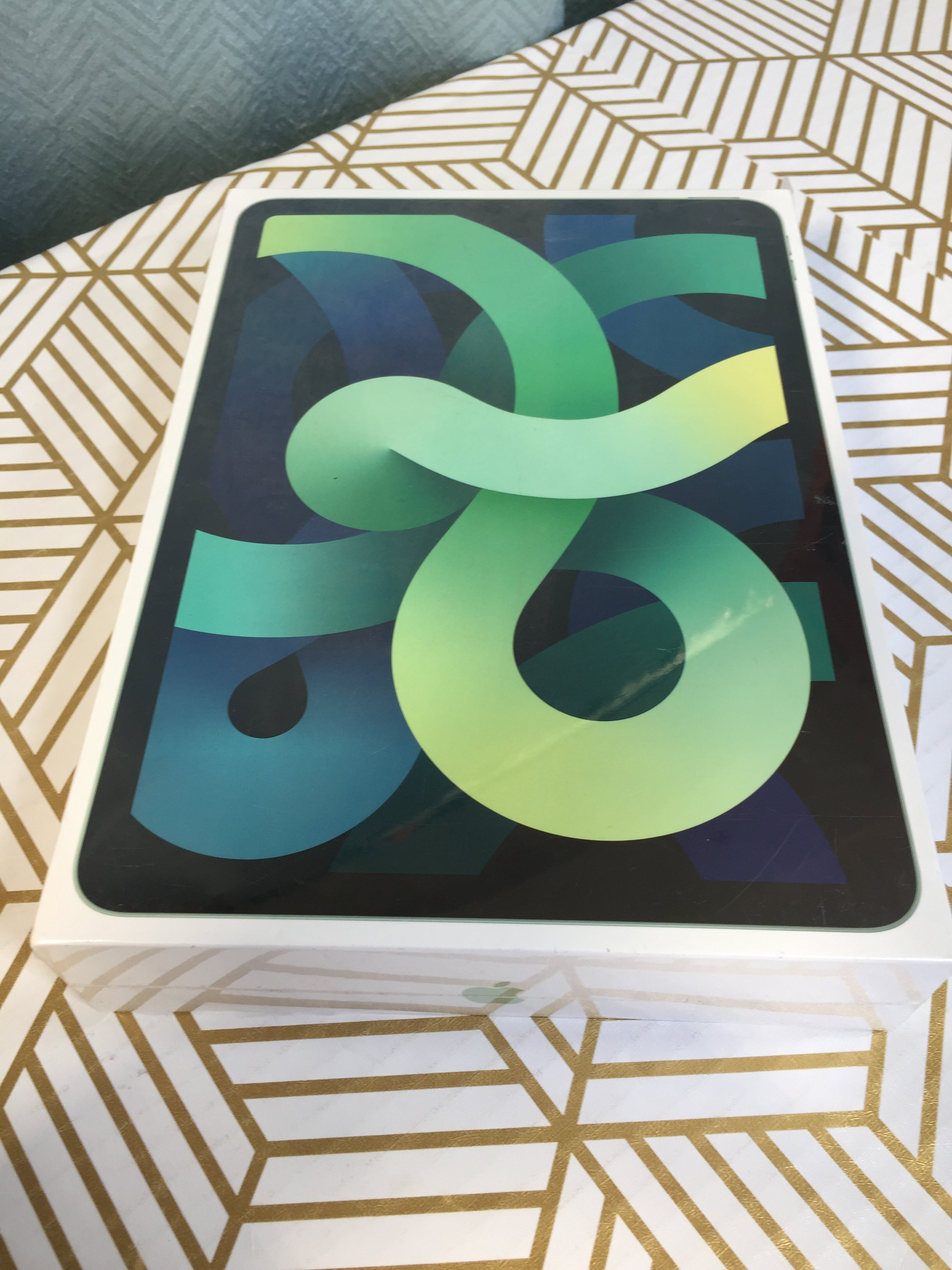 2020 Apple iPad Air (10.9-inch, Wi-Fi + Cellular, 256GB) - Green (4th Generation) *SEALED* (7682508423406)