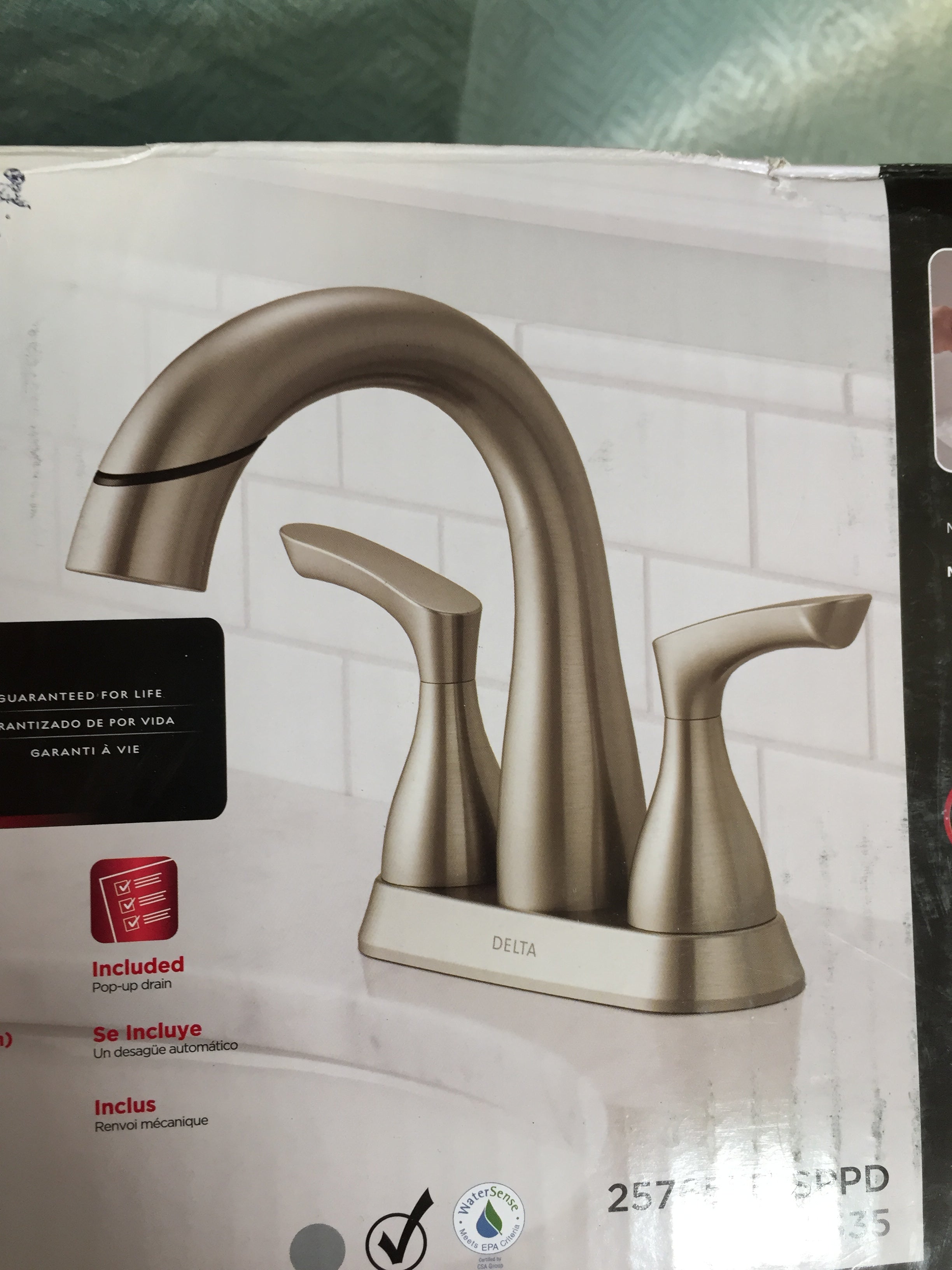 Delta Broadmoor 4in Centerset Pull-Down Spout Bathroom Faucet Brushed Nickel (7649851703534)