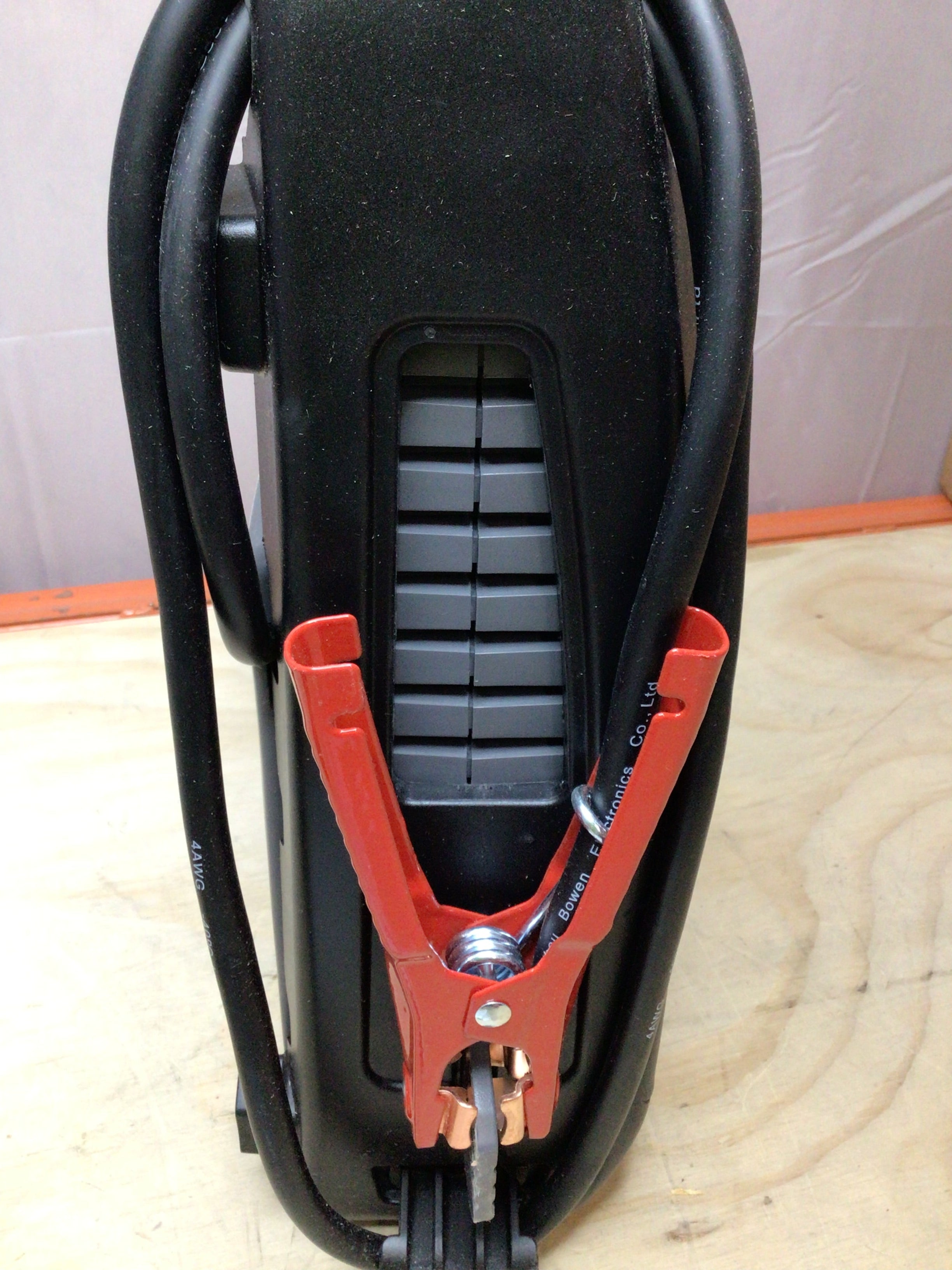 Schumacher DSR114 Pro Series 12V Single Battery Jump Starter New
