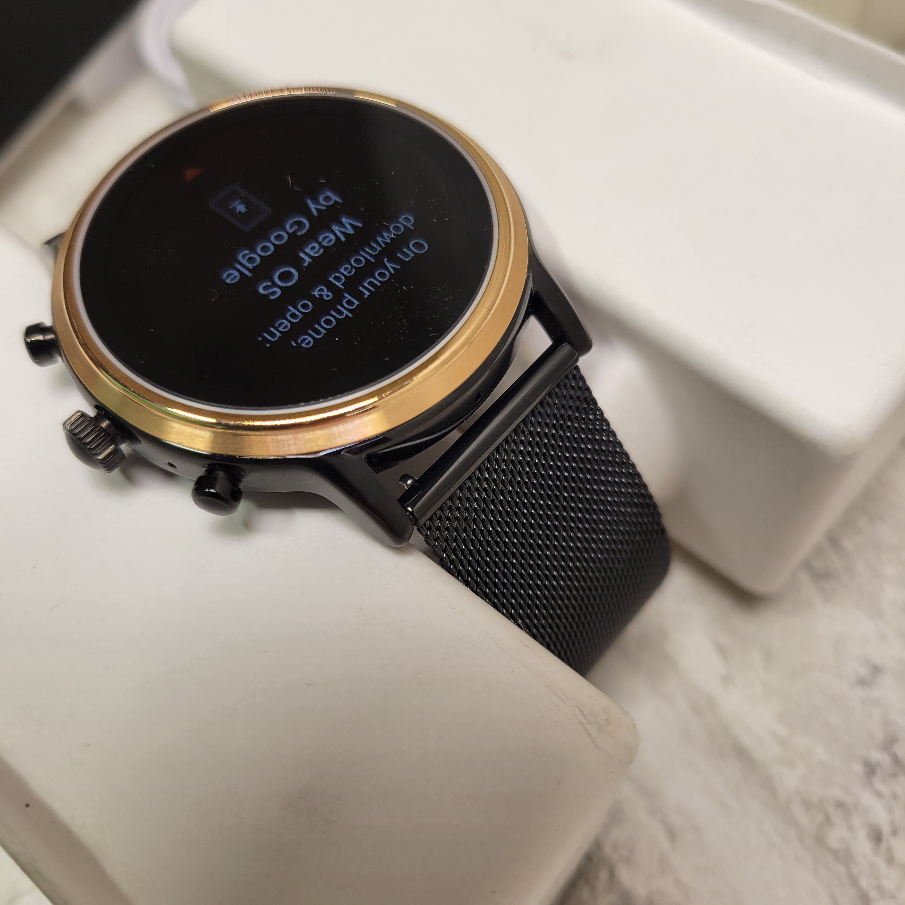 Fossil Gen 5 Julianna Stainless Steel Touchscreen Smartwatch