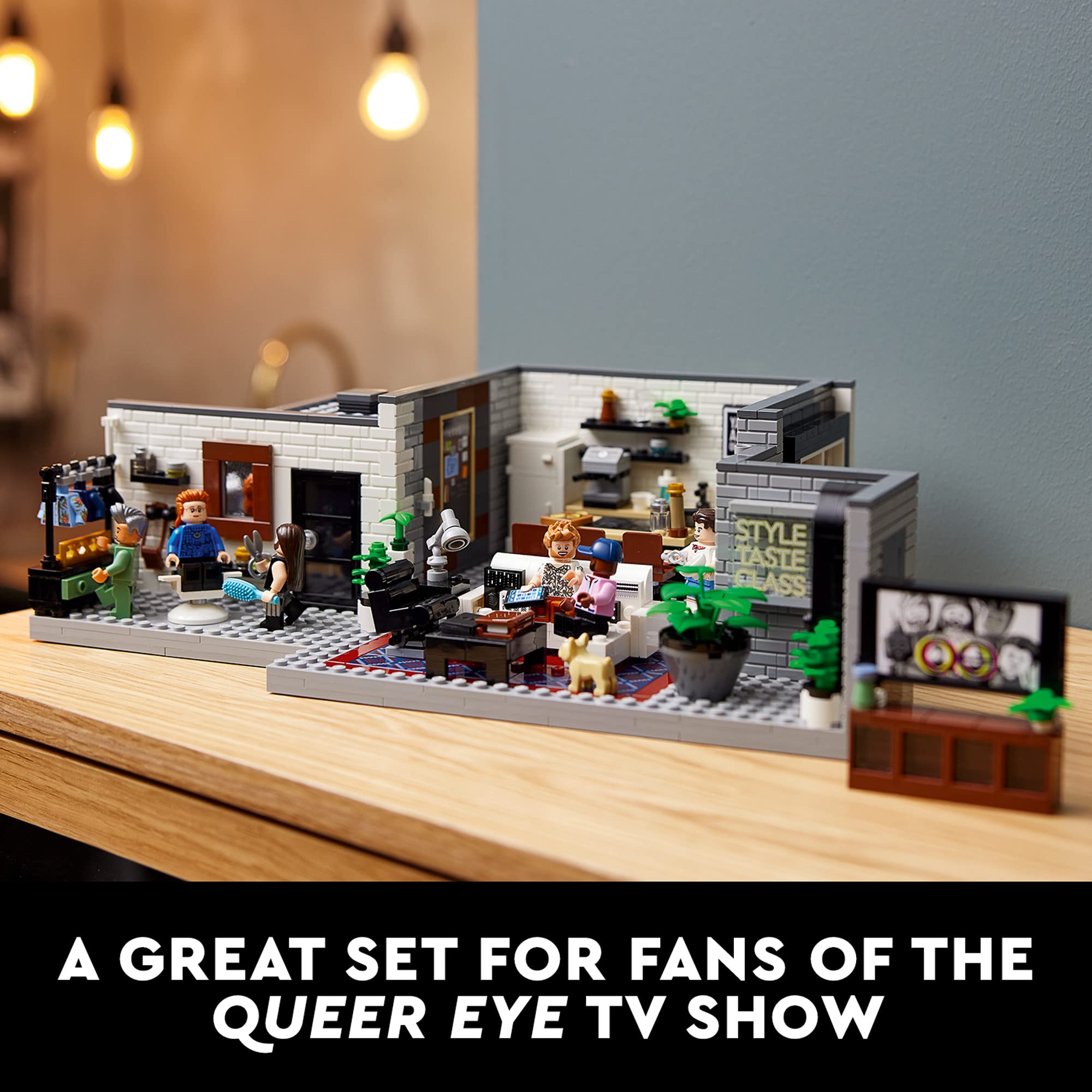 LEGO Queer Eye – The Fab 5 Loft 10291 Building Kit (974 Pieces) *SEALED* (7922186191086)