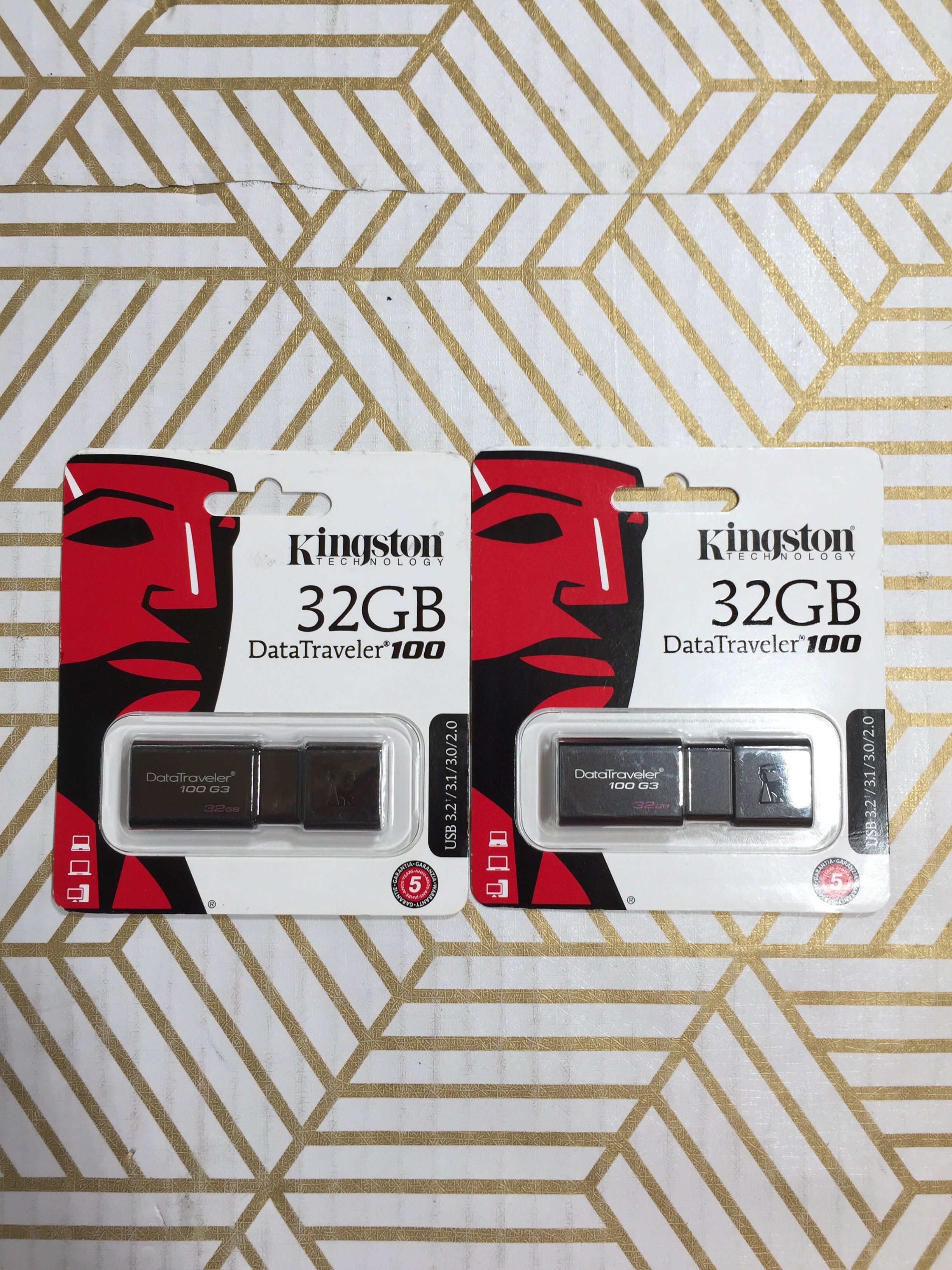 2 PACK - Kingston 32GB 100 G3 USB 3.0 DataTraveler (DT100G3/32GB) Black *SEALED* (7931518779630)