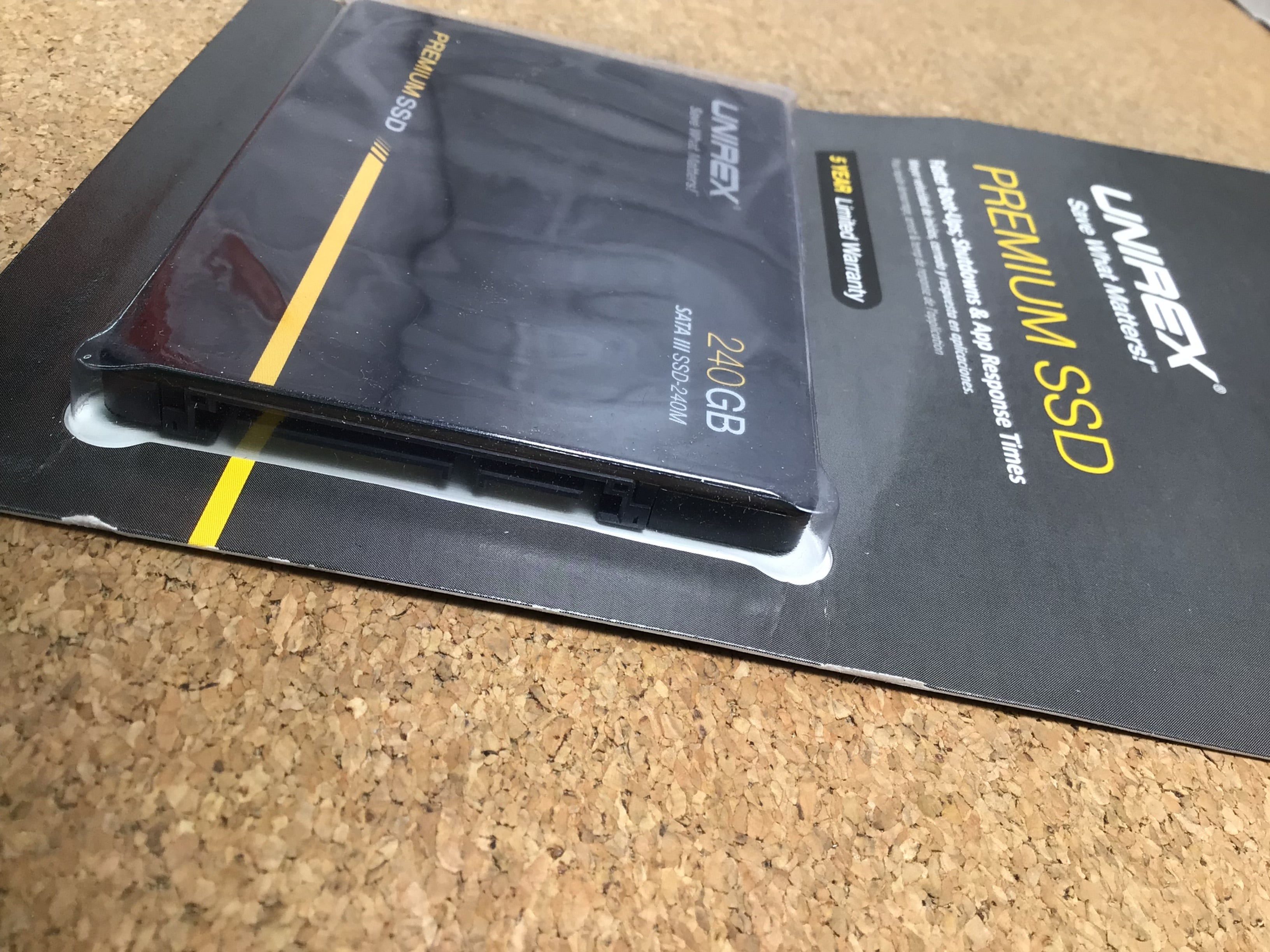 240GB Portable External SSD SATA LLL Solid State Drive 3D TLC/QLC (7960297570542)