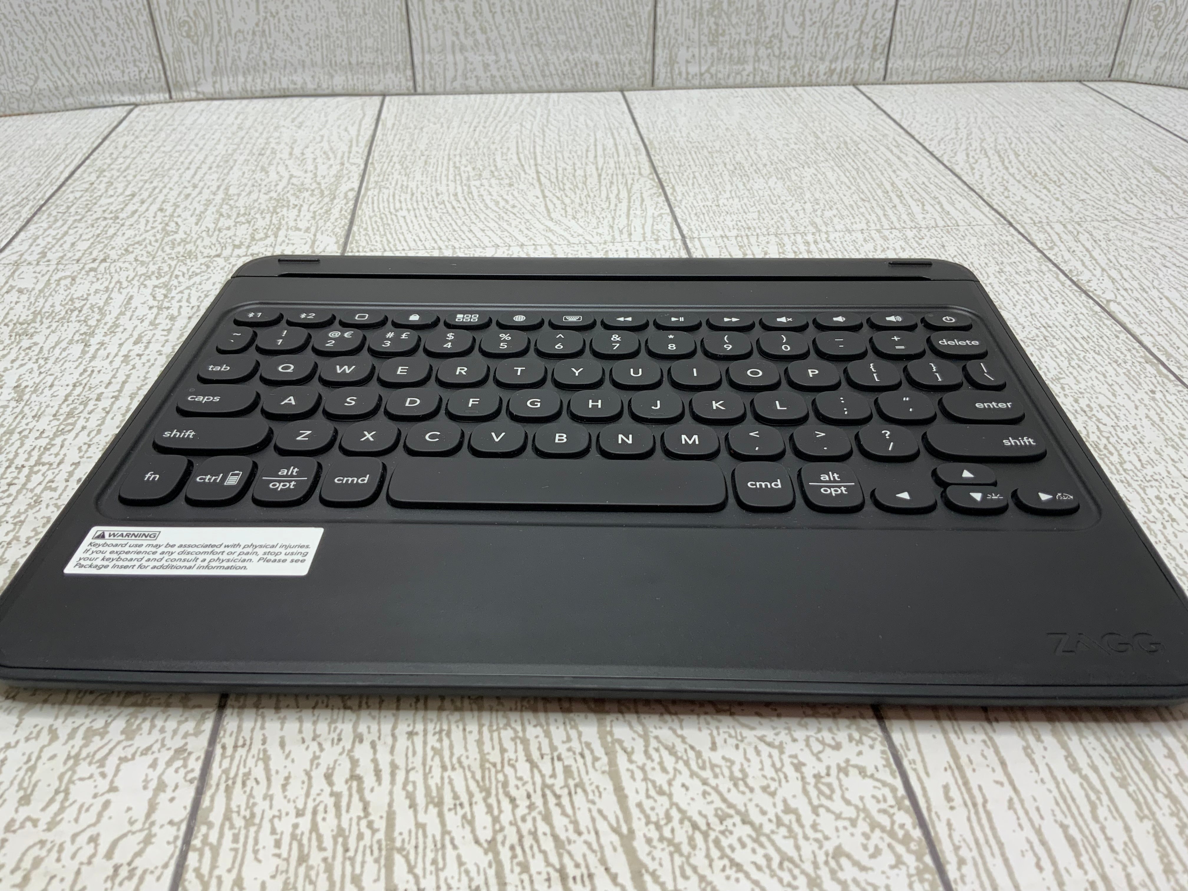 ZAGG Rugged Book Go - Durable Case & Keyboard (7994488979694)