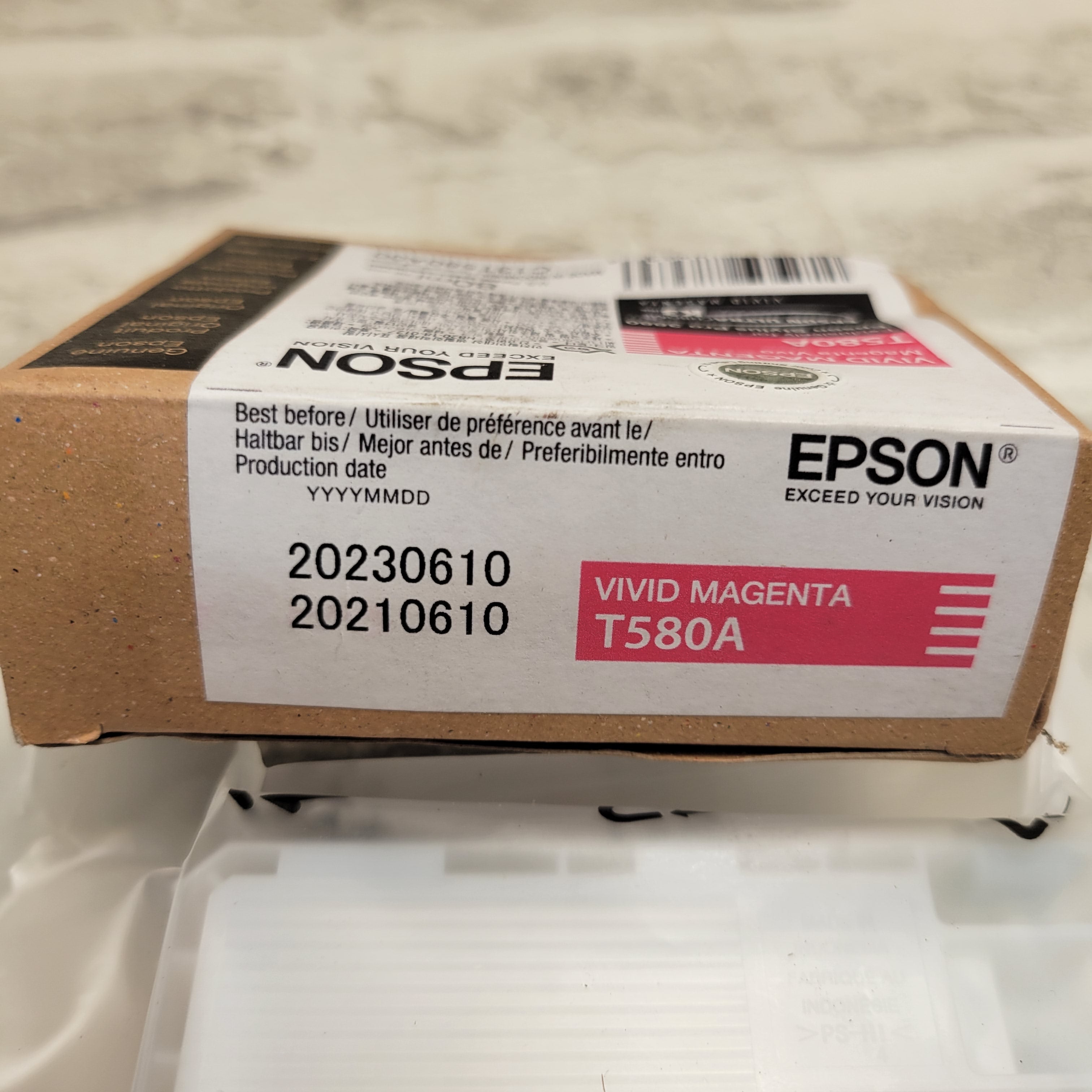 Epson T580A UltraChrome K3 Vivid Magenta Cartridge Ink (7835757576430)