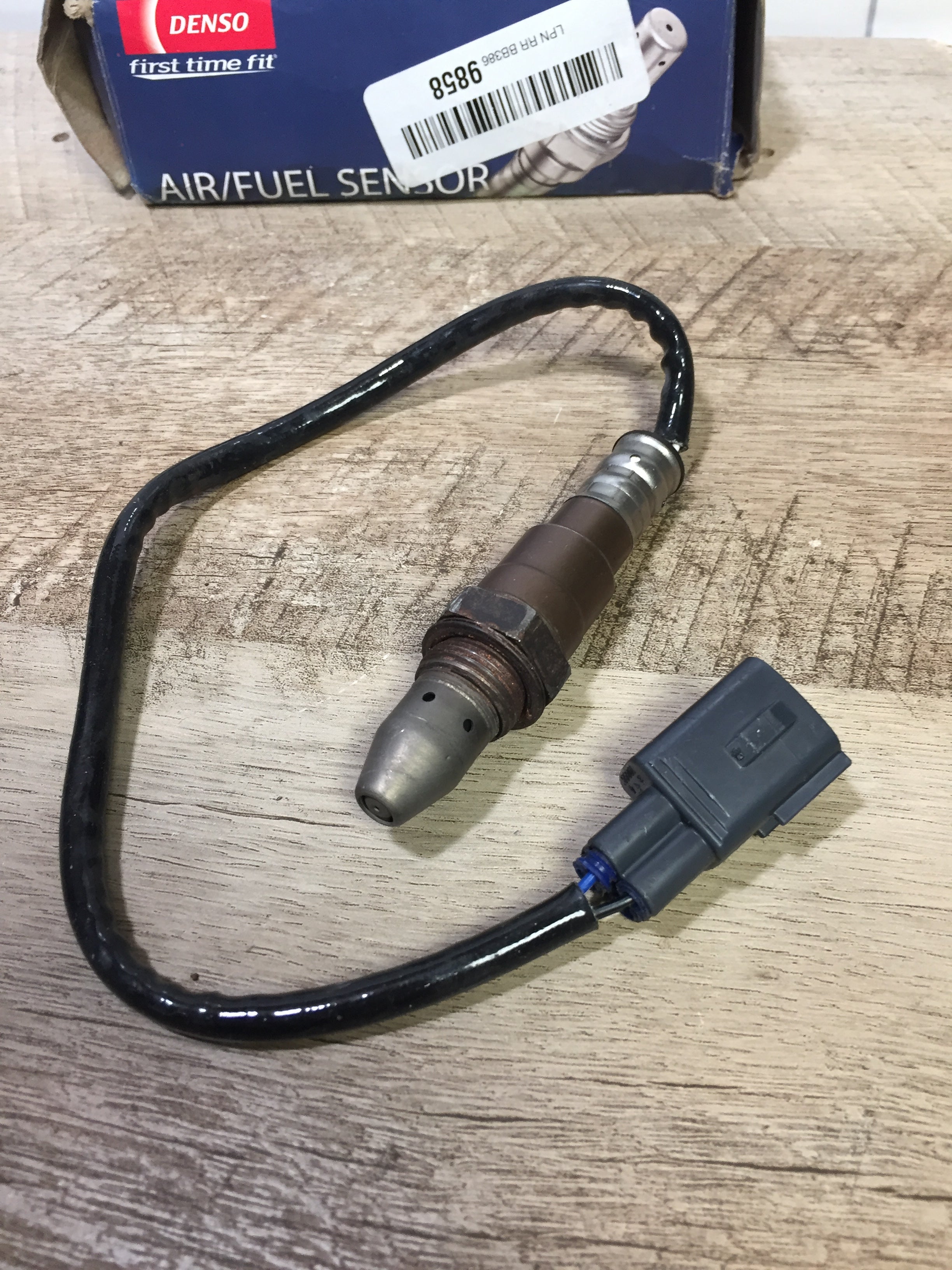Direct Fit Upstream O2 Oxygen Sensor For 2005-2008 Toyota Corolla 1.8L - Heated, 4-Wire, OE Replacement
