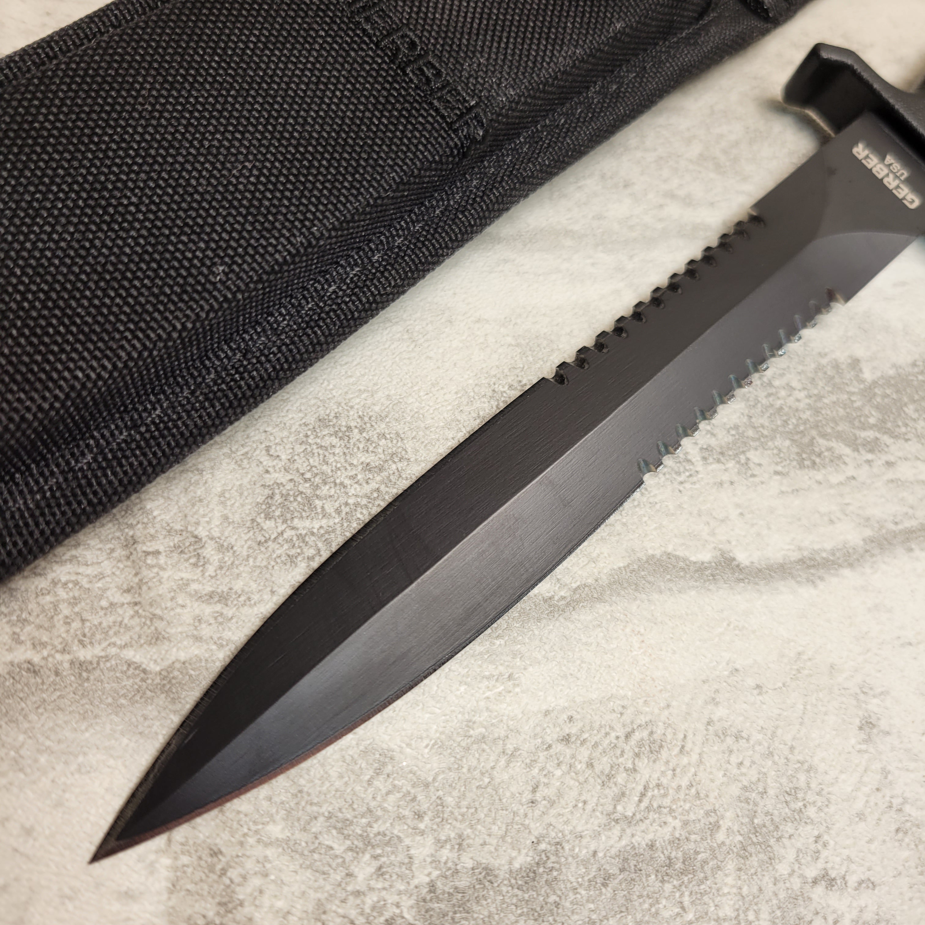 Gerber Mark II Knife S/N 31885 Code 20ALN 08720 (7859494158574)