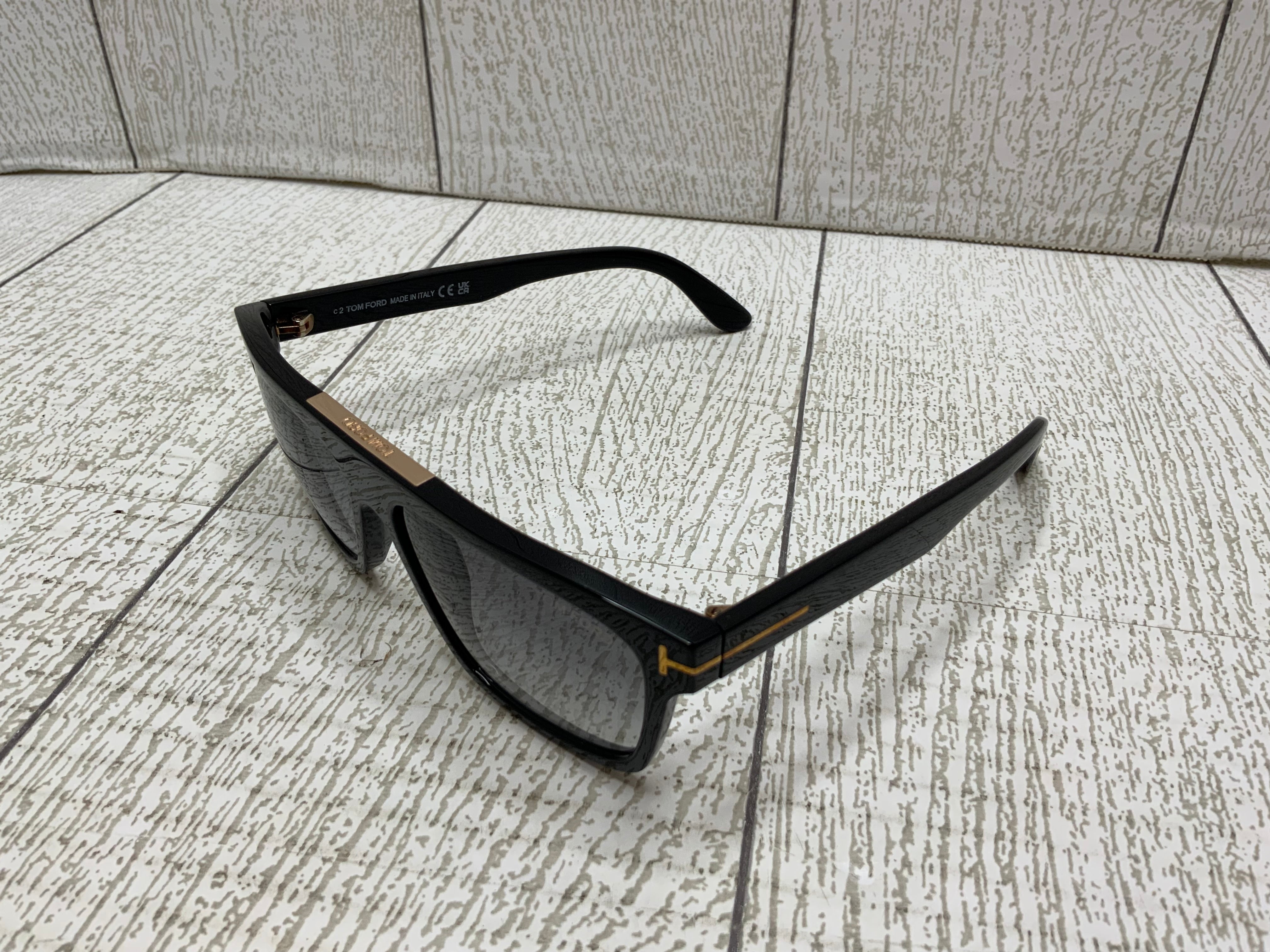 Tom Ford FT 0628 Cecilio- 02 01B shiny black/gradient smoke (8041316122862)